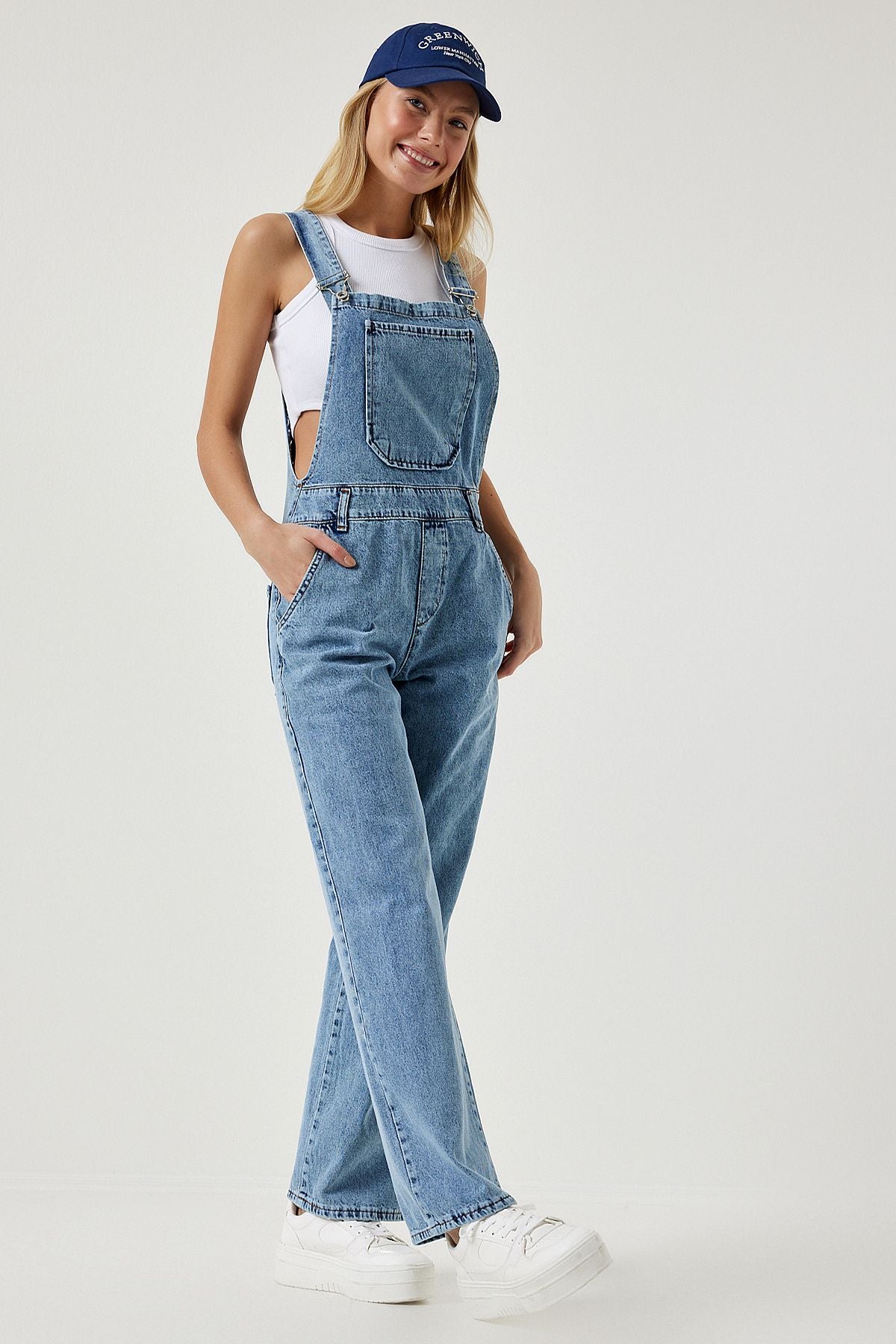 Woman Light Blue Wide Pocket Denim Gardener Tulum RV00162