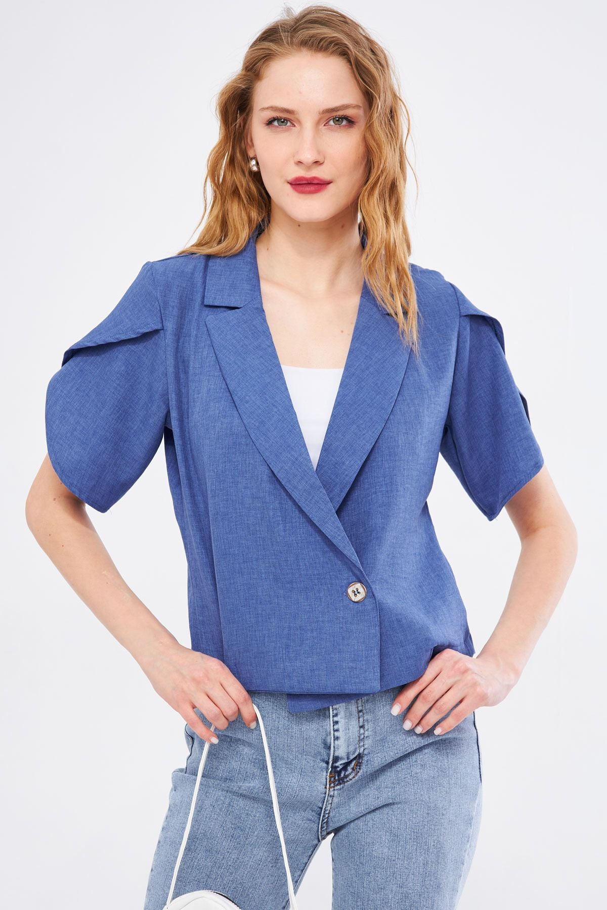 Woman Dark blue ikosiokto jacket handle slit detailed crop short sleeve ARM-24Y001048