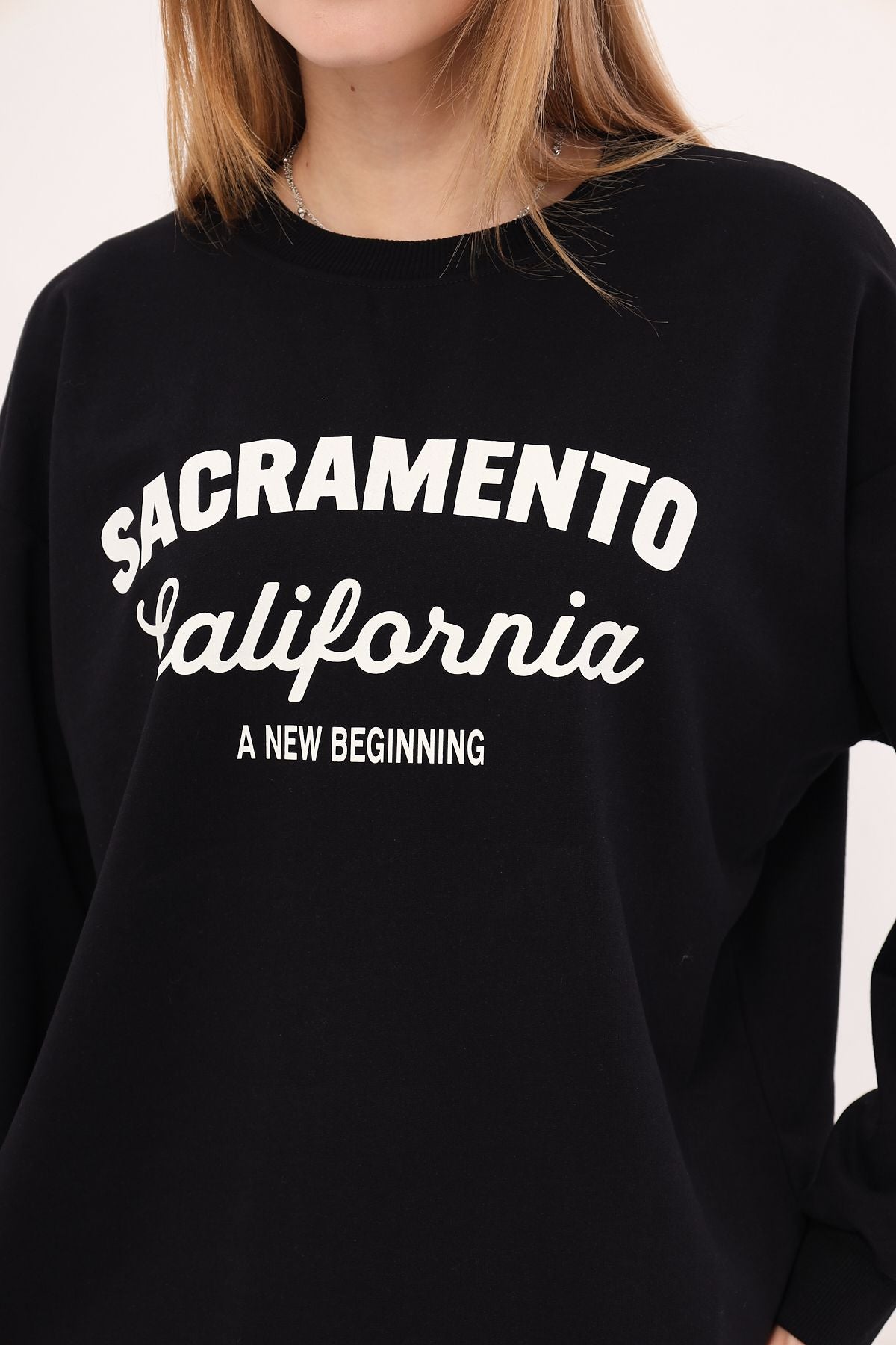 Woman Black Sacramento Printed Oversiz Sweatshirt Arm-25k001020