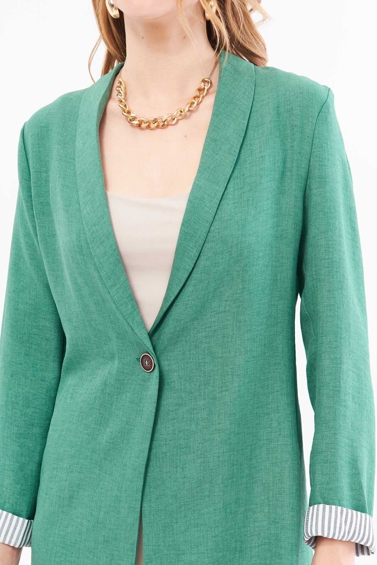 Female Cagla Green Integorm Striped Single button Jacket ARM-22K001122