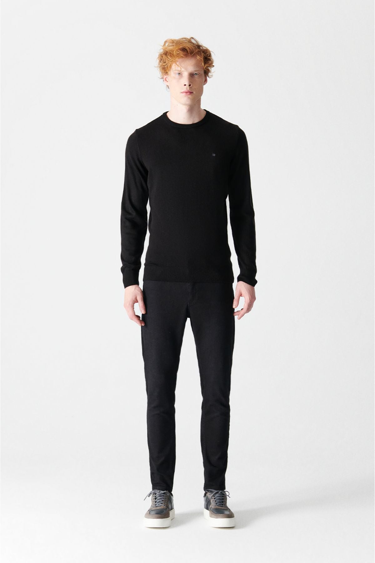 Men's black bike collar feathered knitwear sweater E005000