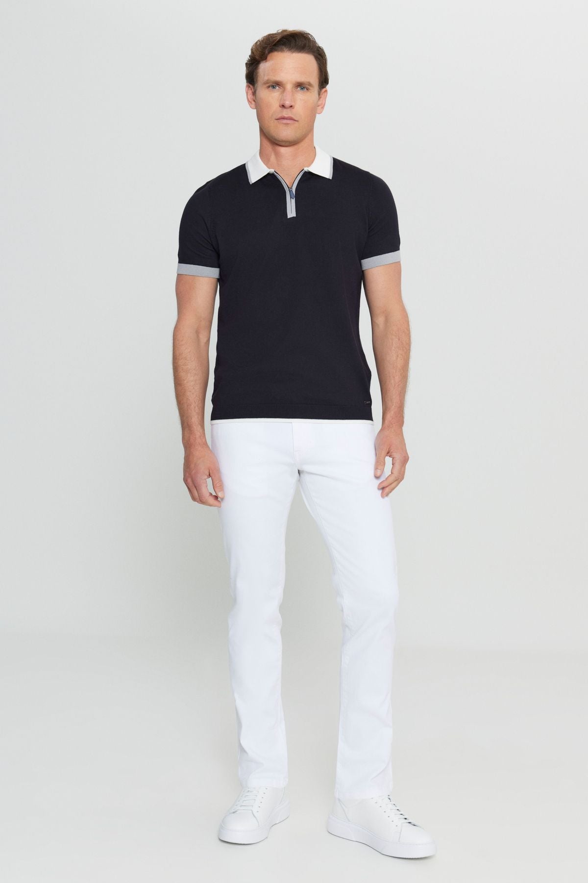 Men's Black 100 %Cotton Standard Fit Normal Cut Polico T -shirt