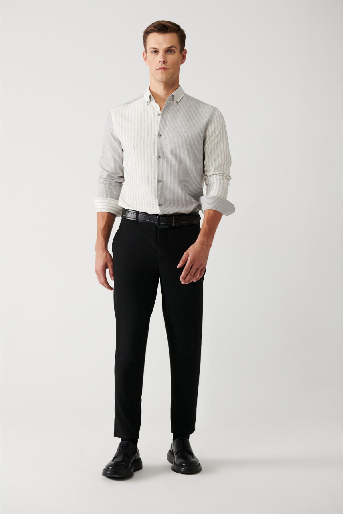 Men's Black Side Pattern Pattern Trousers A32Y3054