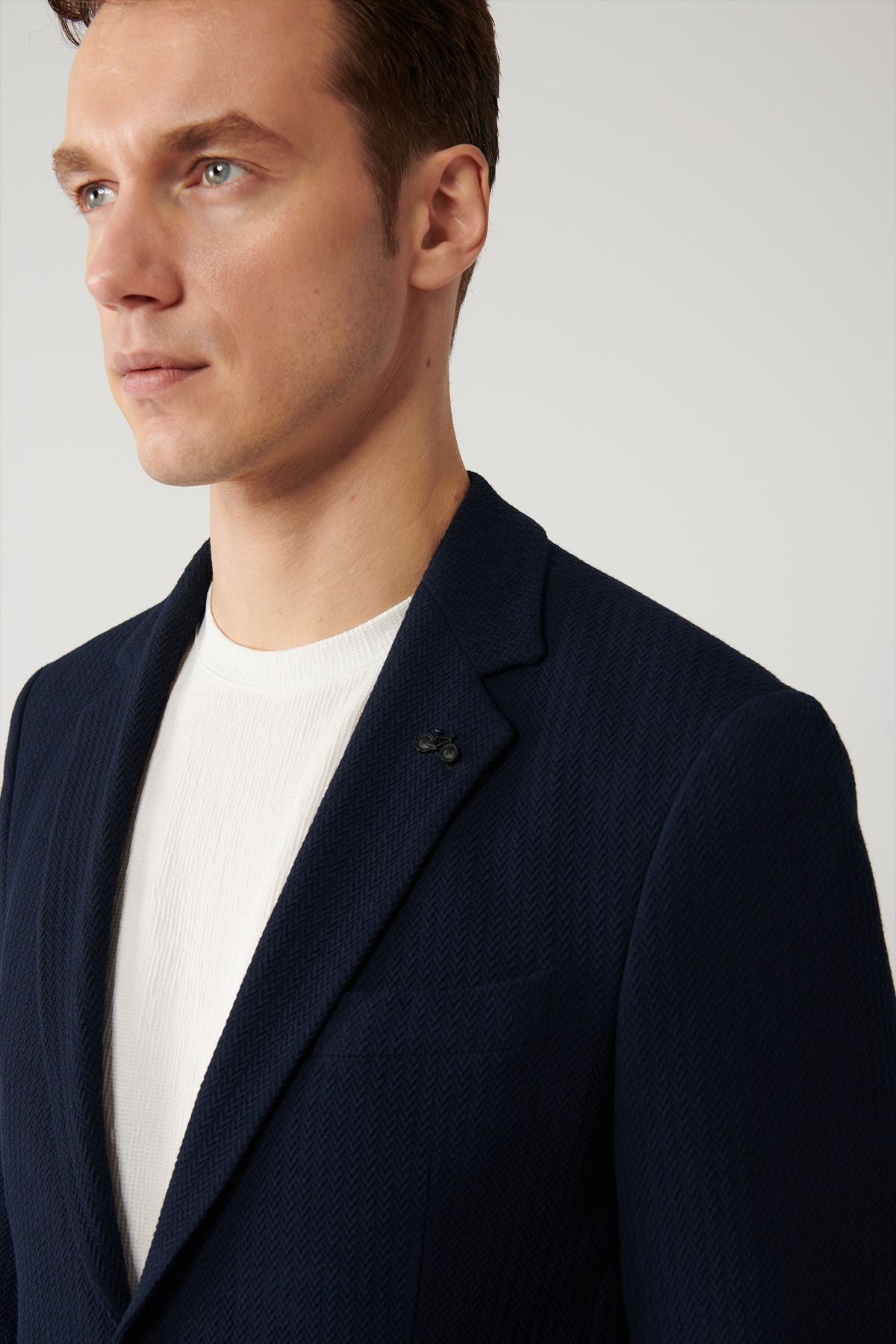 Men's navy blue slitted lined bi stretch fabric jacket A41y4032