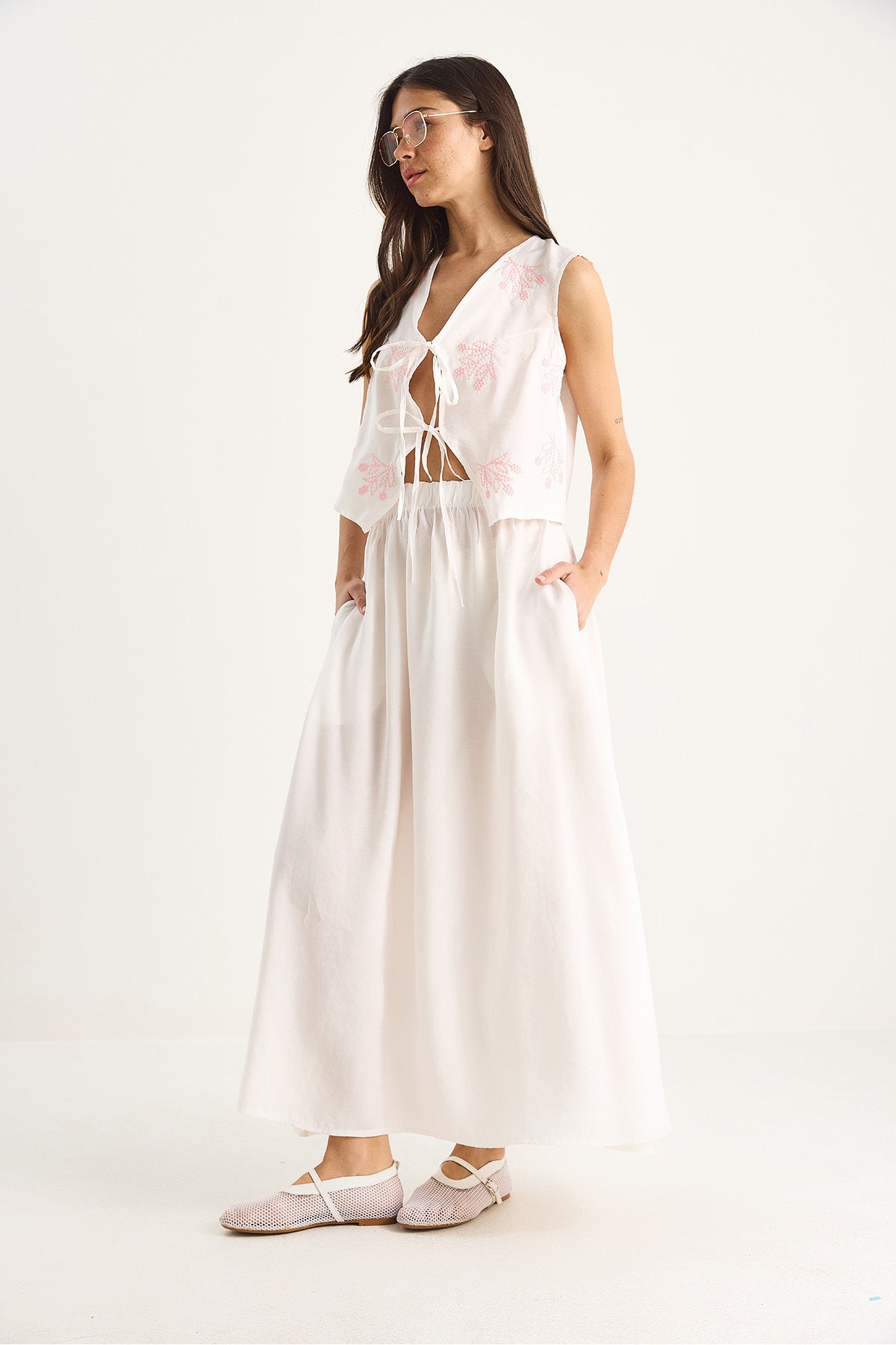 Women's Tie-Front Embroidered Vest with Pocket Detail Long Modal Skirt Suit 4009 60283423