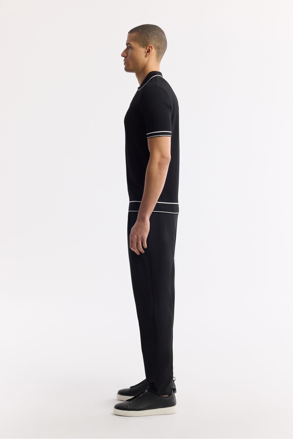 Men's black zipper polo collar textured rayon knitwear T-shirt A51y5165