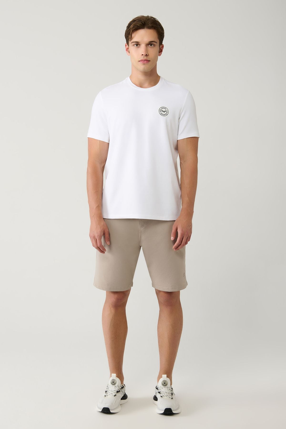 Men's White Bicycle Collar Printed T-Shirt A31y1095