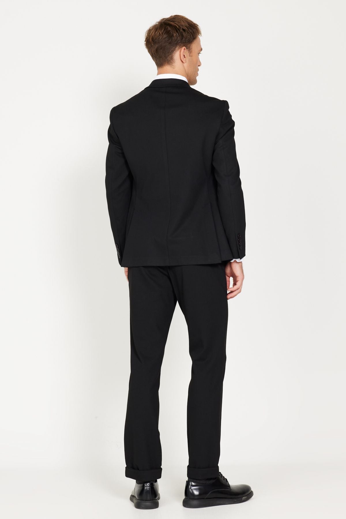 Men's Black Slim Fit Narrow Cut Swallow Collar Patterned Suit