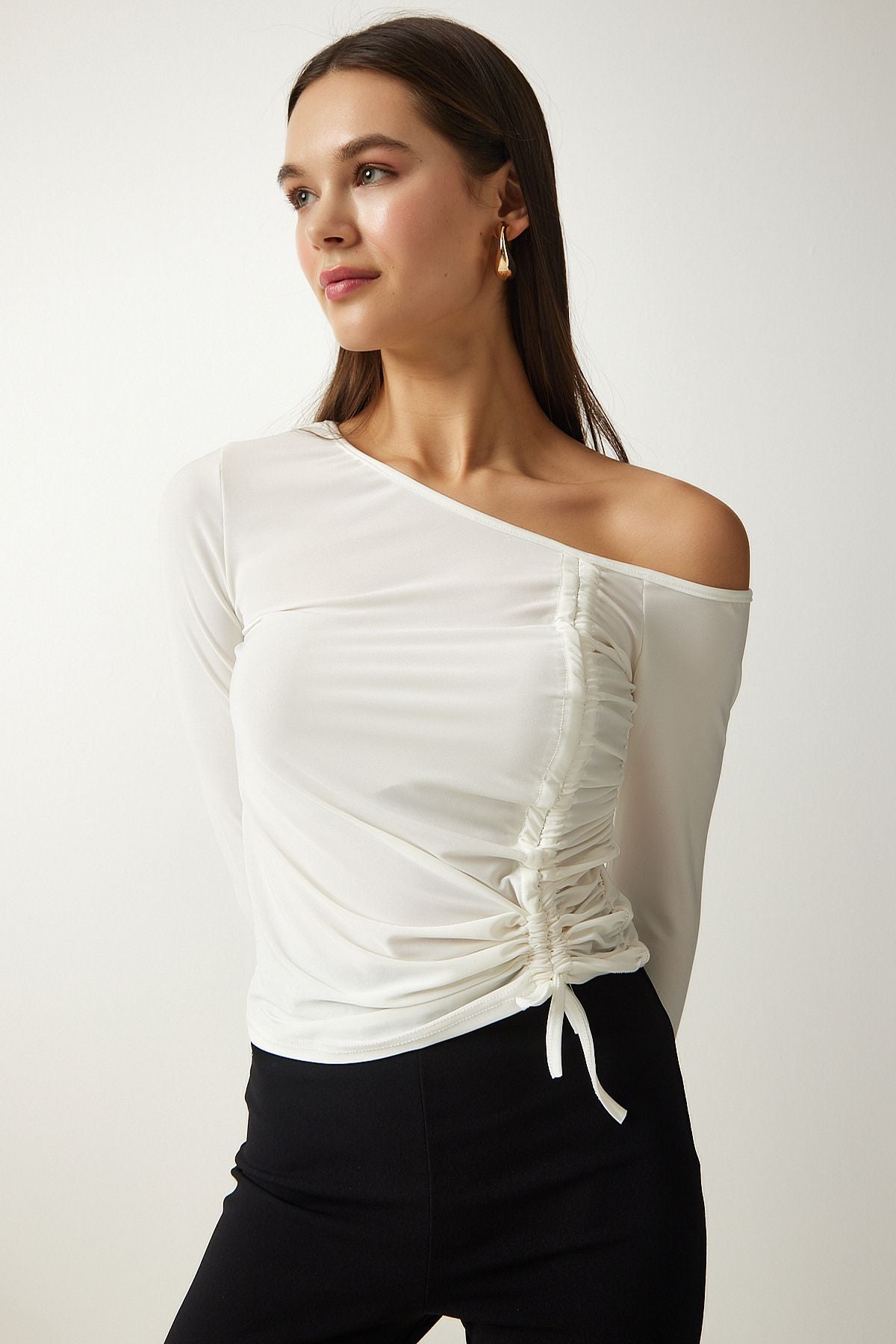 Woman White Shirring Detailed Knitting Blouse MZ00045