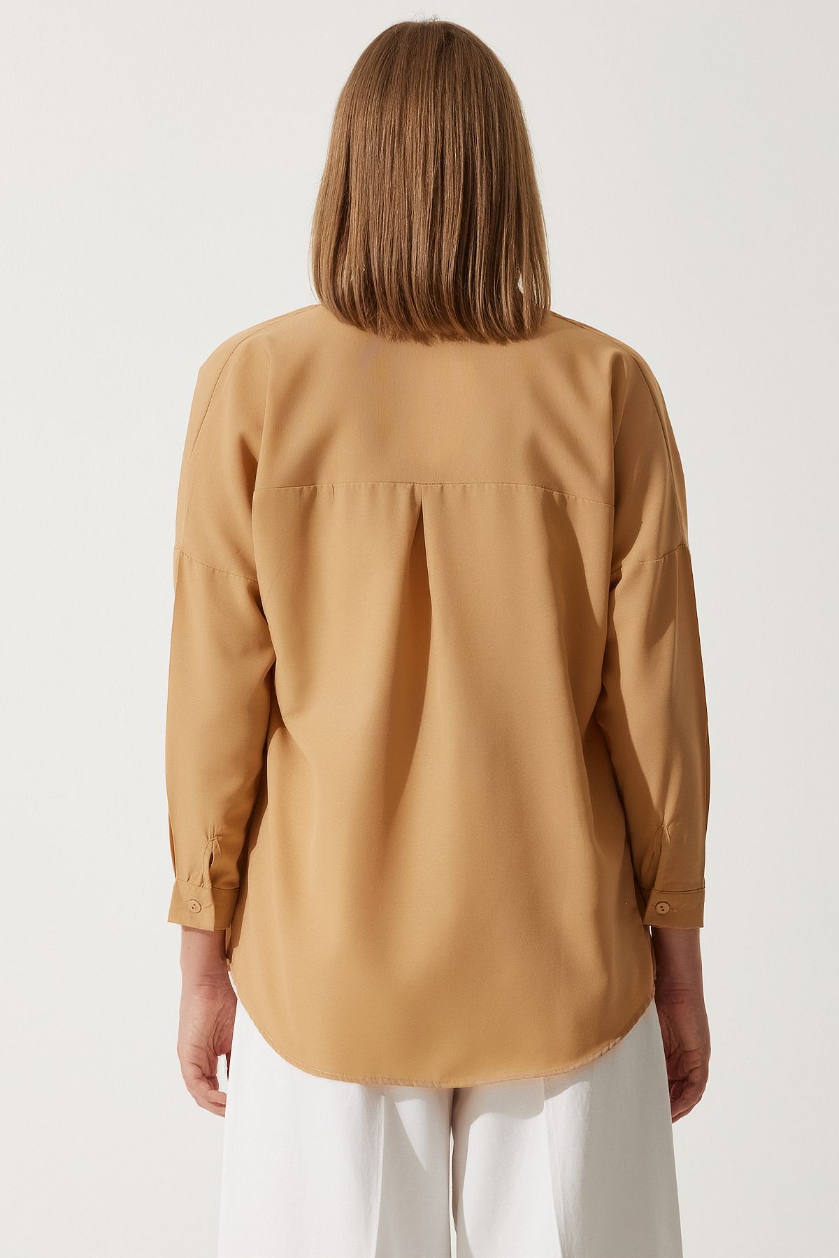 Woman Camel Oversize Long Basic Shirt DD00842