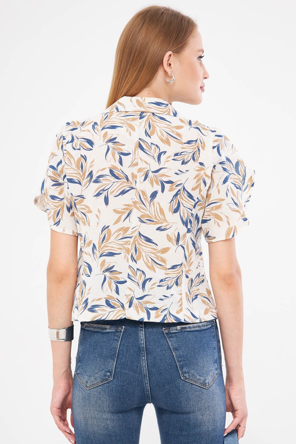 Female mink white linen-looking patterned handle slit Crop Short Sleeve Jacket ARM-24Y001095