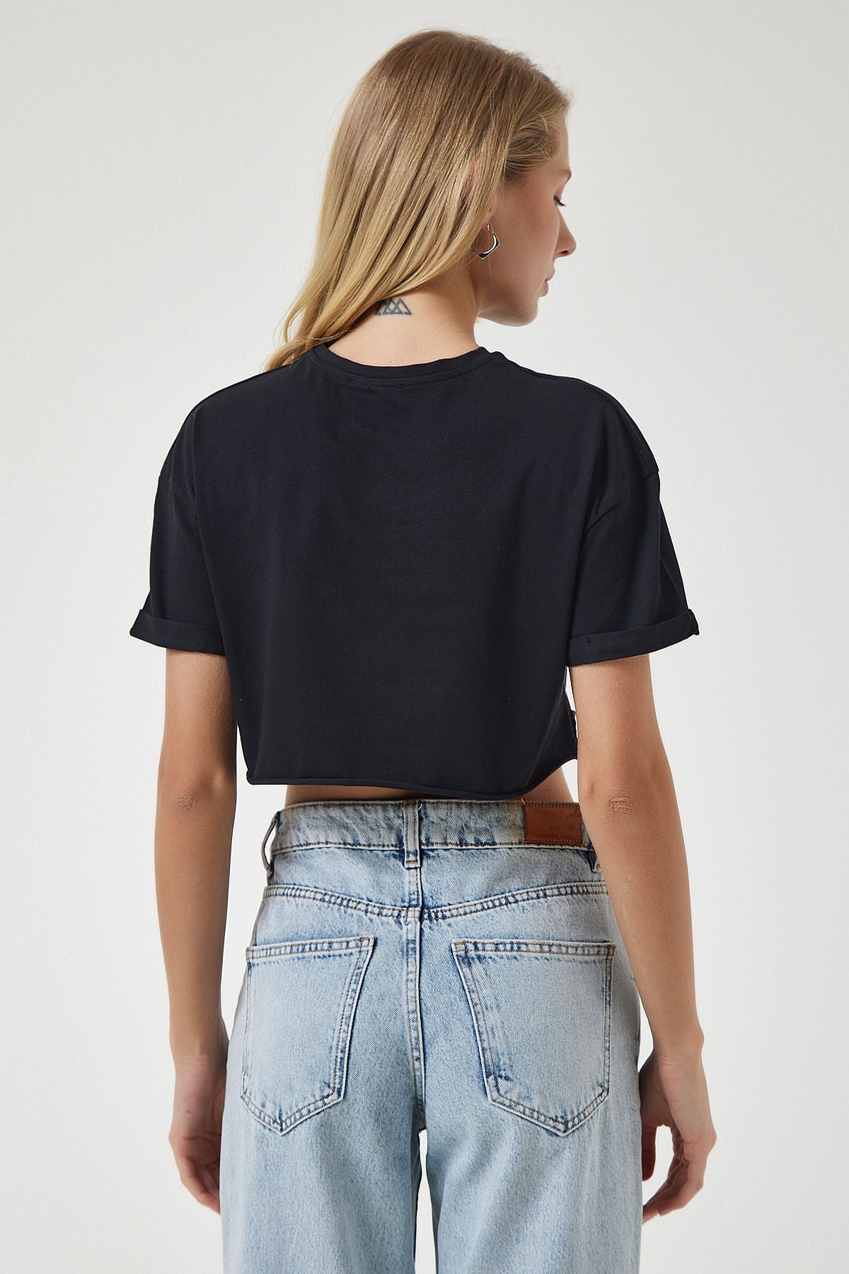 WOMEN BLACK BICYCLE BASIC CROP knitting T-shirt HW00004