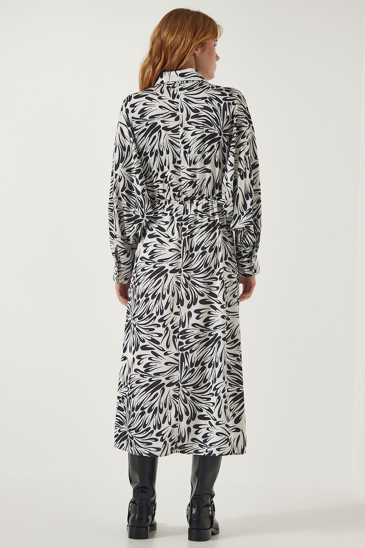 Stylish Dress with Satin Surface with buttoned buttoned patterns RG00003