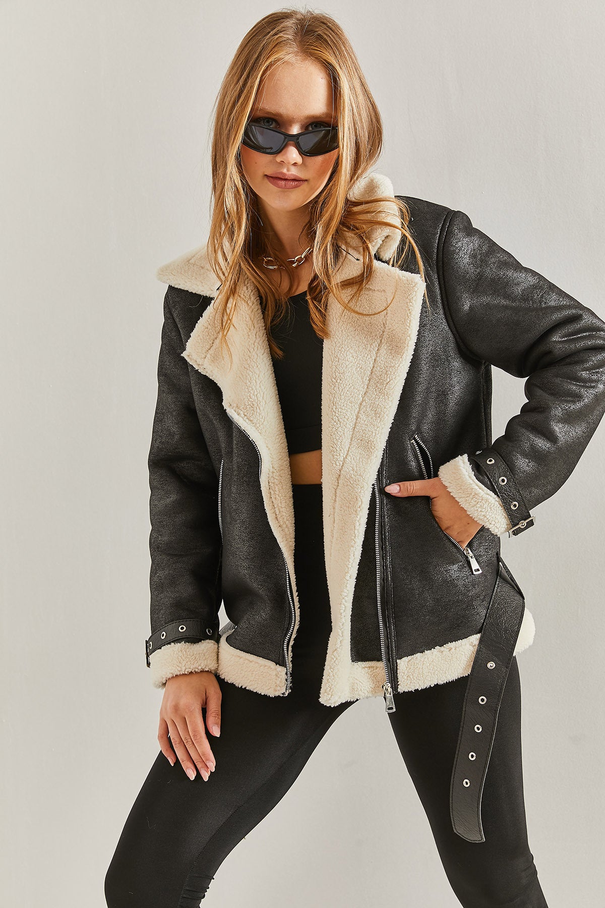 Women's Belted Sleeves and Fur Laminated Suede Coat 40961006
