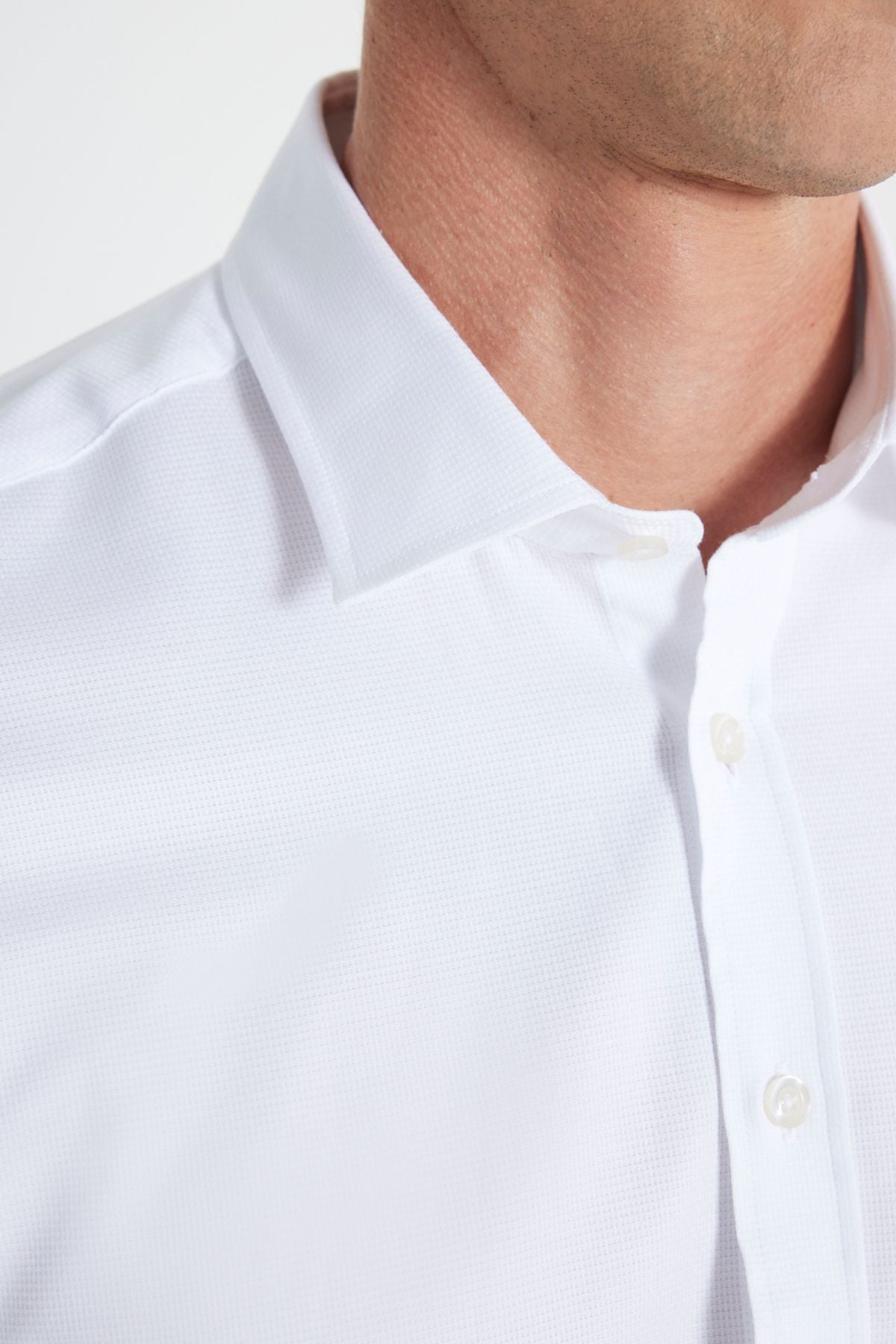 Men's white cotton slim fit narrow cut classic collar Amesty Flexible Shirt