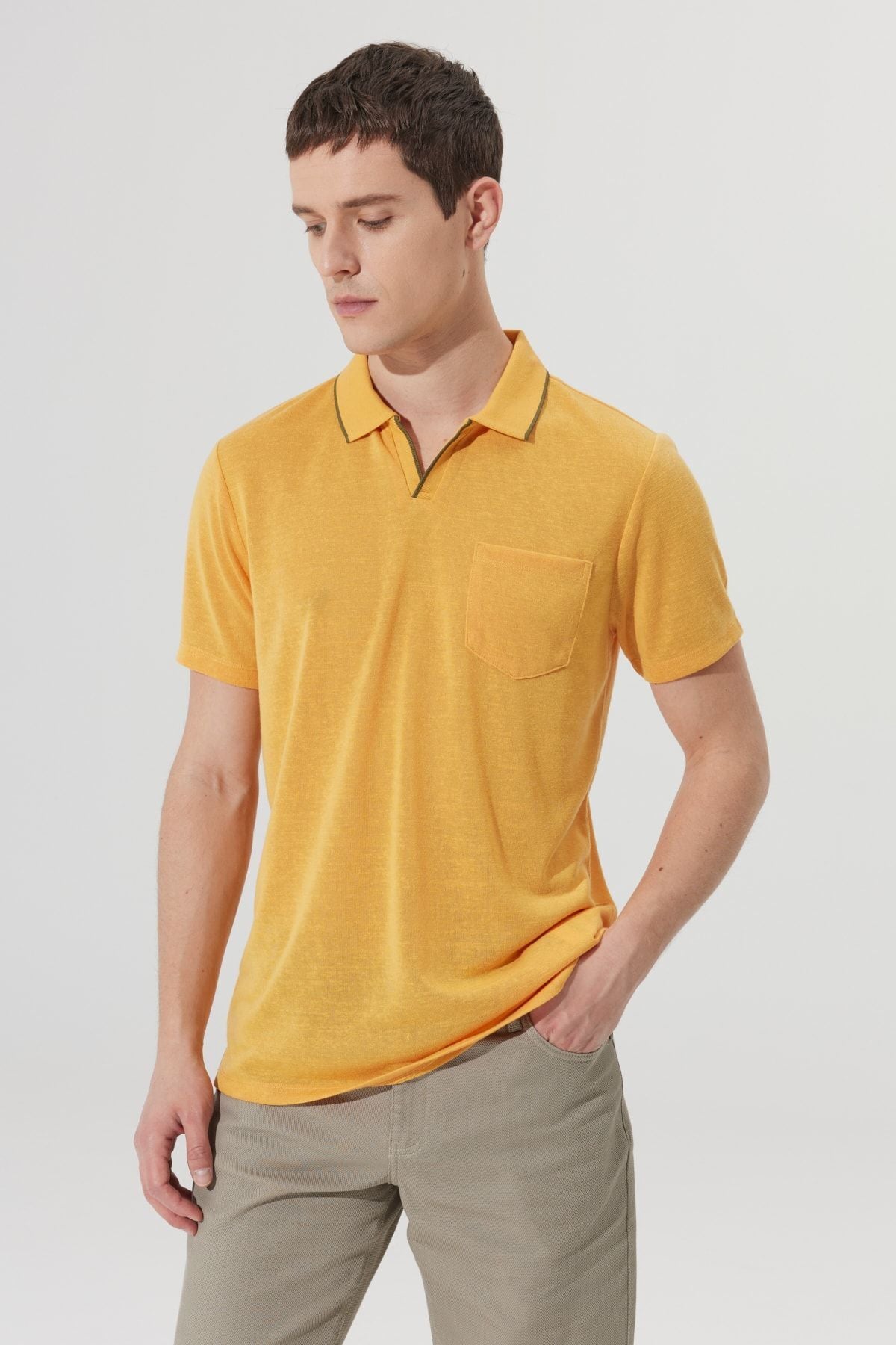 Men's yellow slim fit narrow cut polo collar pocket short sleeve linen -looking T -shirt