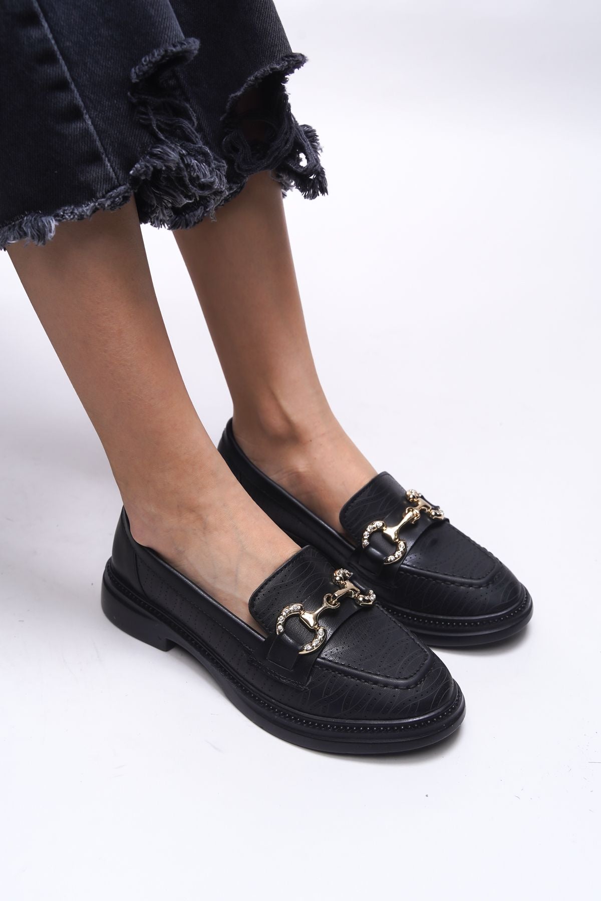 Jintheris Woman Loafer 0012453 Black Skin