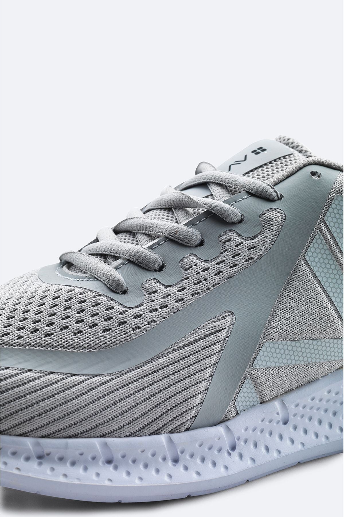 Men's gray printed flexible floor sneaker shoes A31y8003