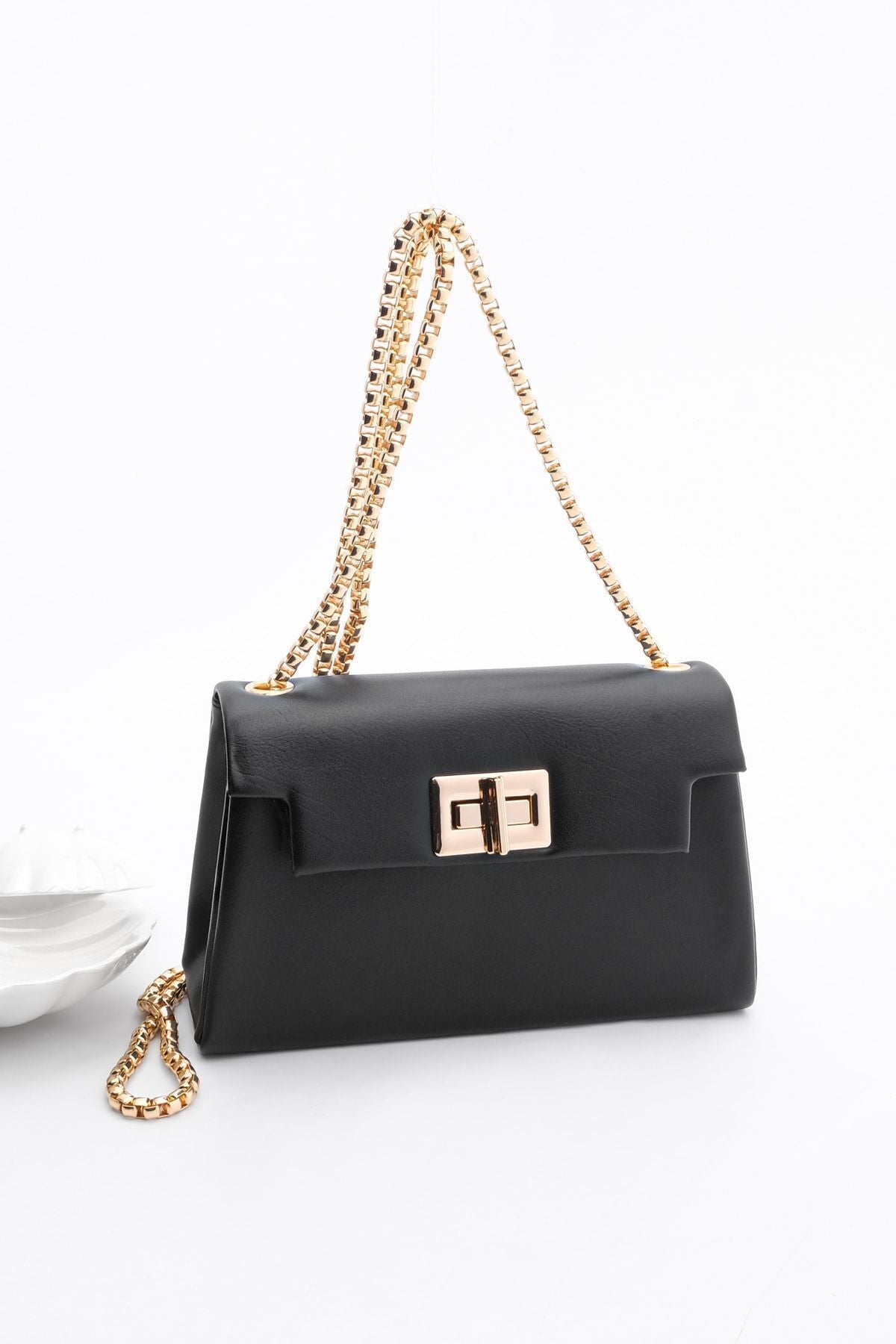 Woman Hand & Shoulder Bag Gold Color Chain Hanger Vimas Black