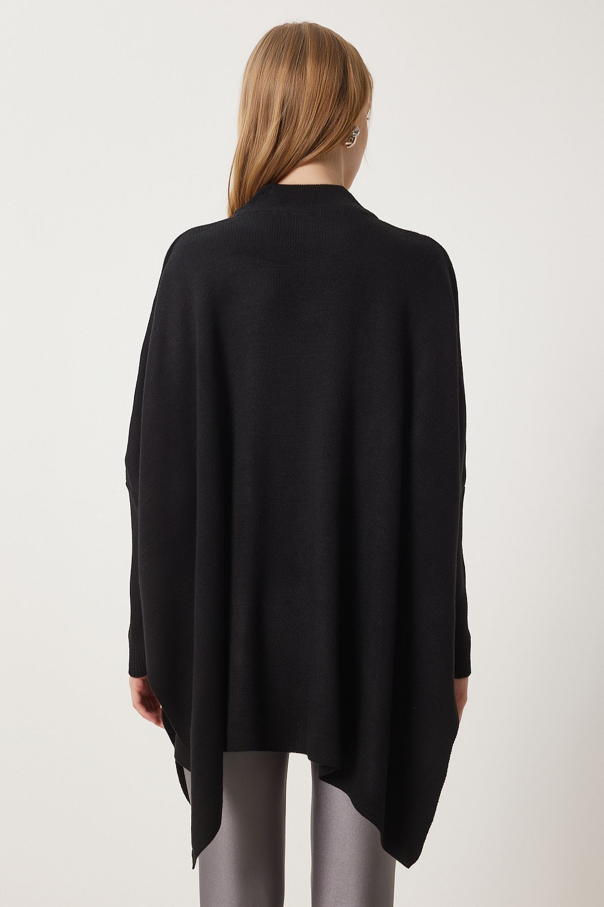 WOMEN'S Black Side Slit Oversiz Pancho Kazakh YY00005