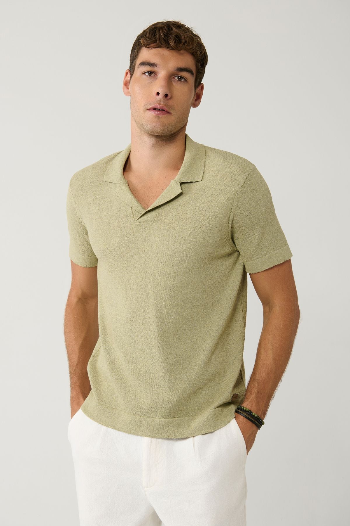 Men's Open Khaki Aum Yaka textured knitwear T-shirt A41y5066
