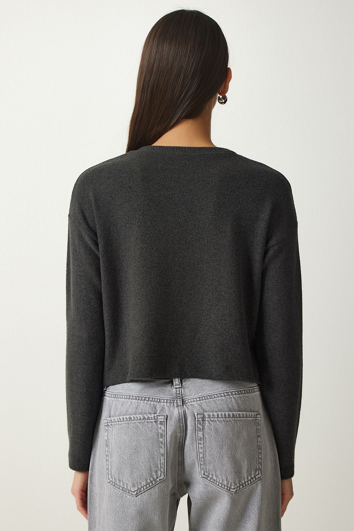 Woman anthracite soft textured crop knitted blouse UB00214