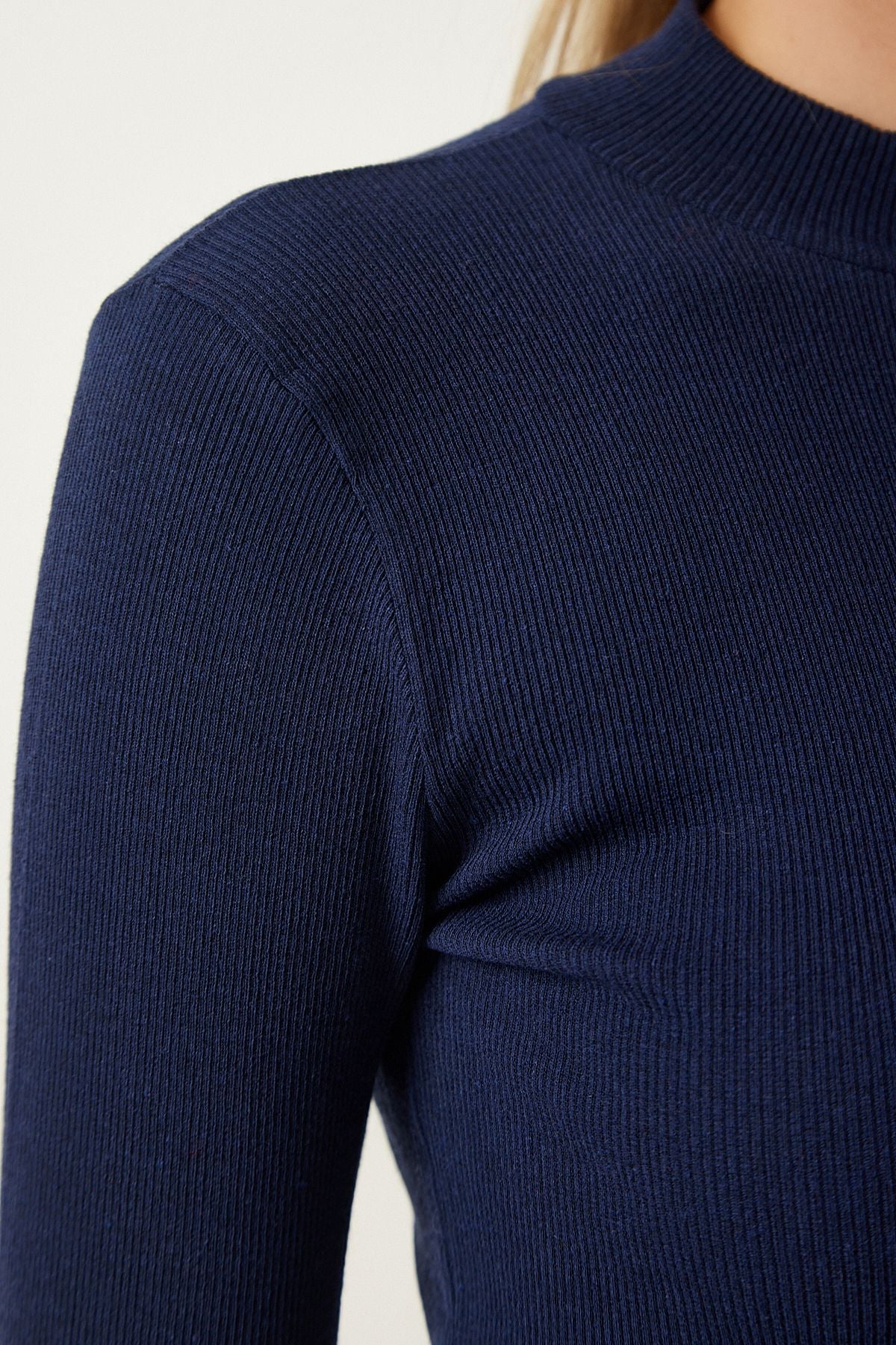 Female Navy Blue Fishing Fisherman Crop Knitting Blouse GT00059