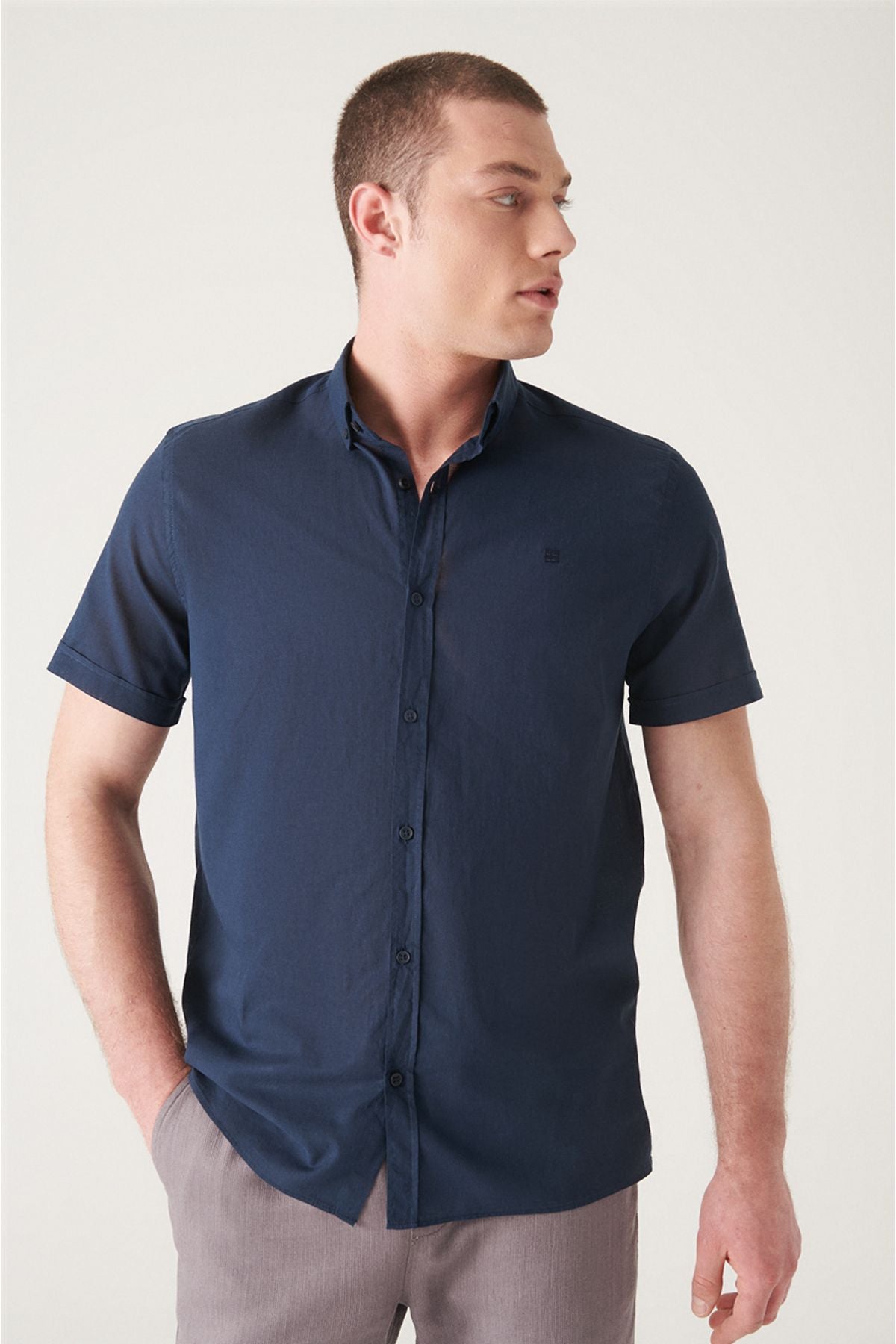 Men's Navy Blue Button Neck 100 %Cotton Futter Short Sleeve Regular Fit Shirt E002210