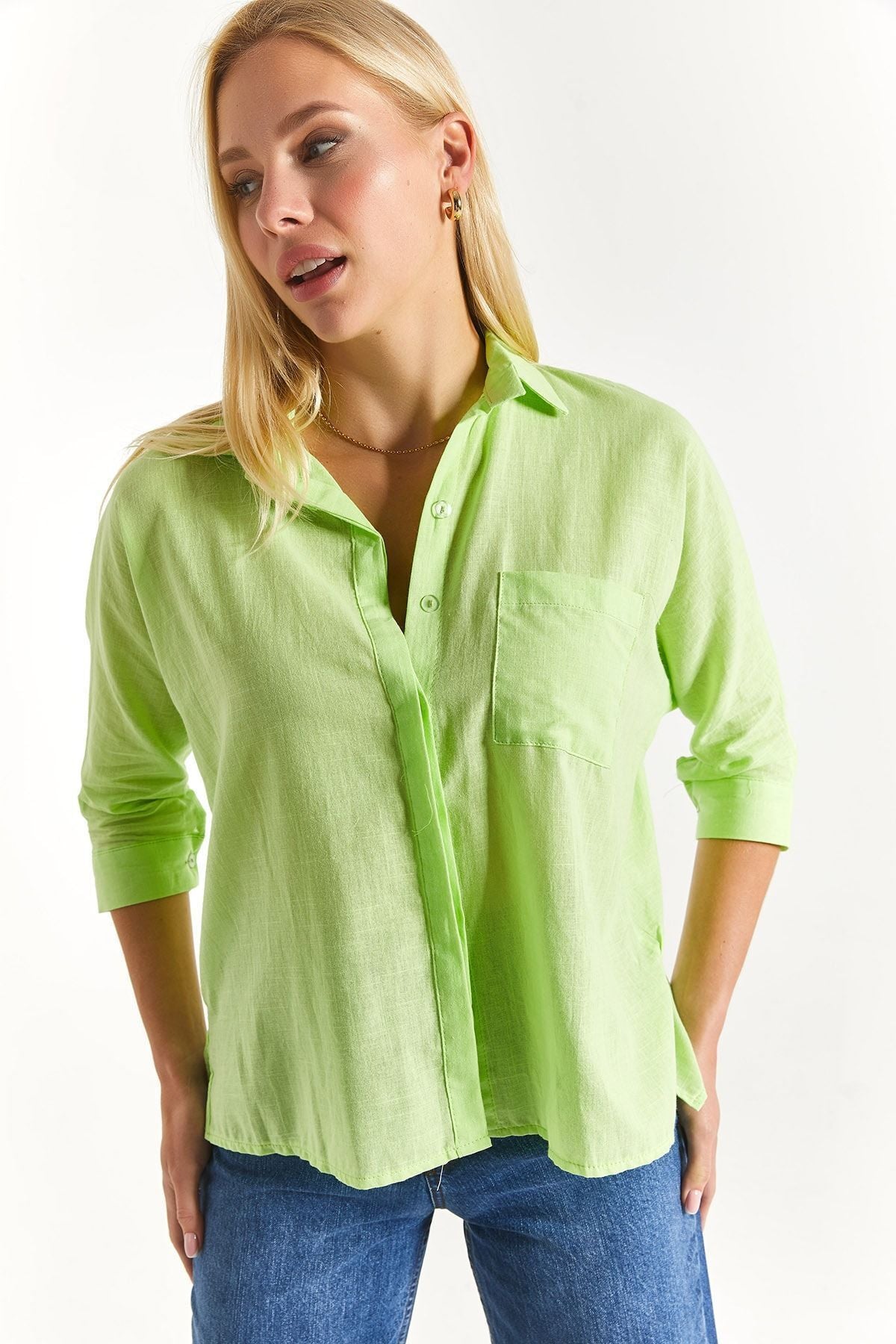 Female neon yellow pocket shabby linen shirt ARM-21Y001035