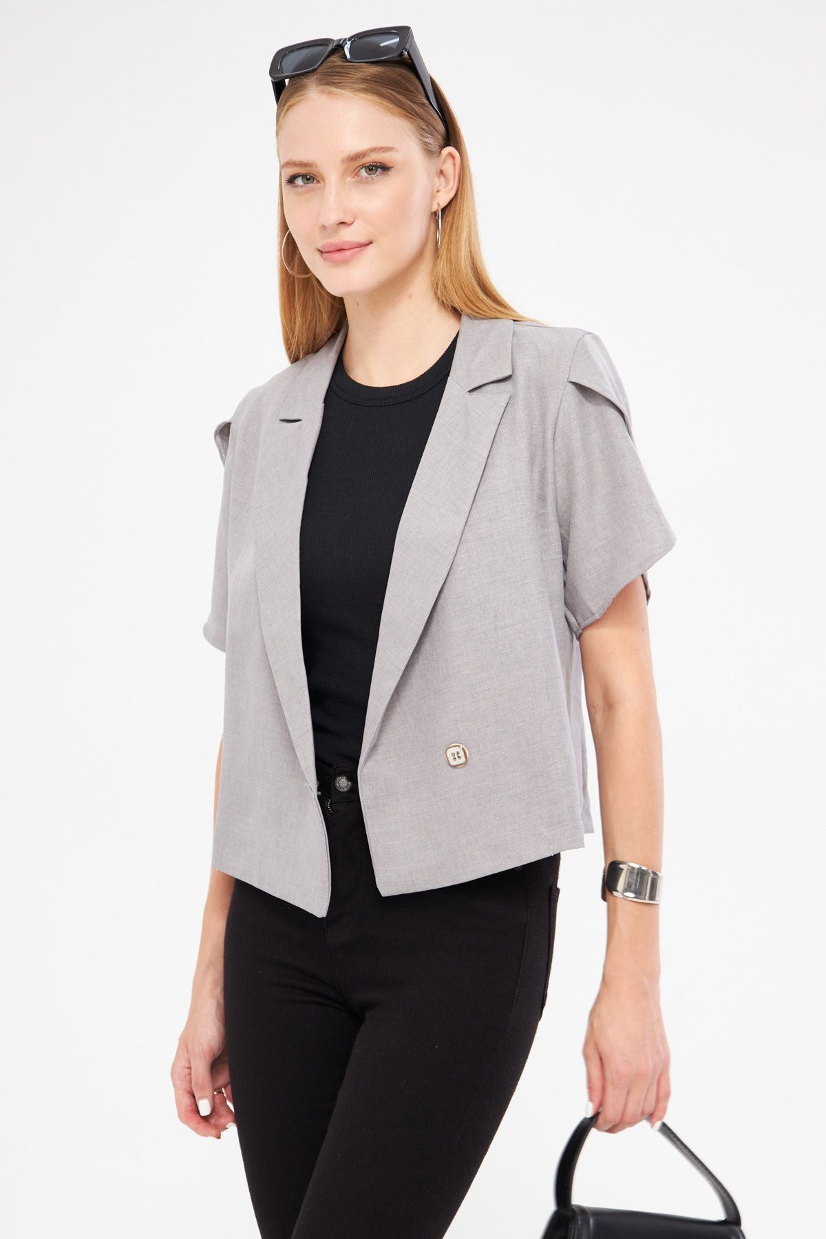 WOMEN'S GRAY ARM SUSTMAC DETAILED CROP SHORT SOLD JACKET ARM-24Y001048