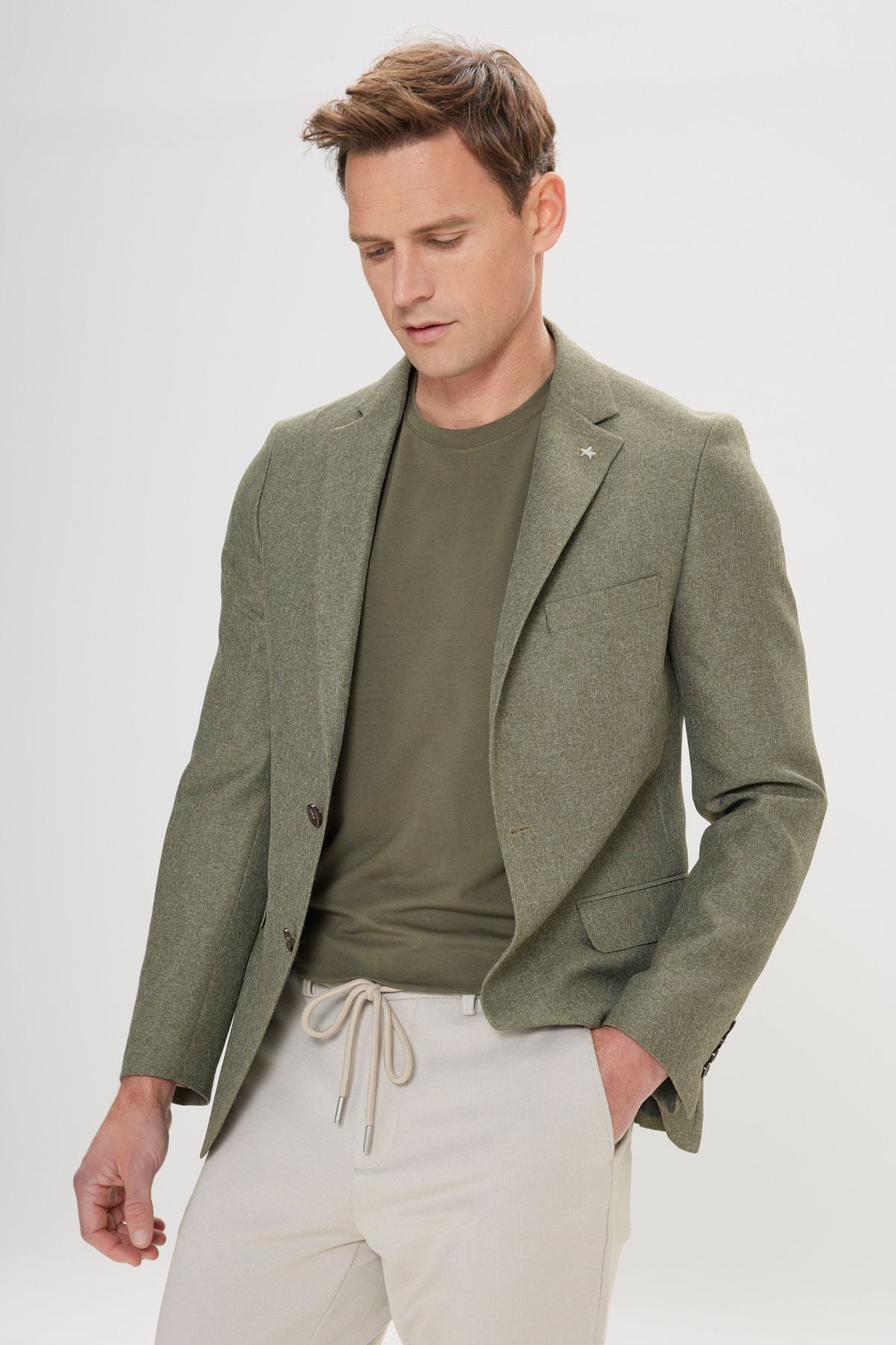 Men's green slim fit narrow cutting mono collar pattern blazer jacket