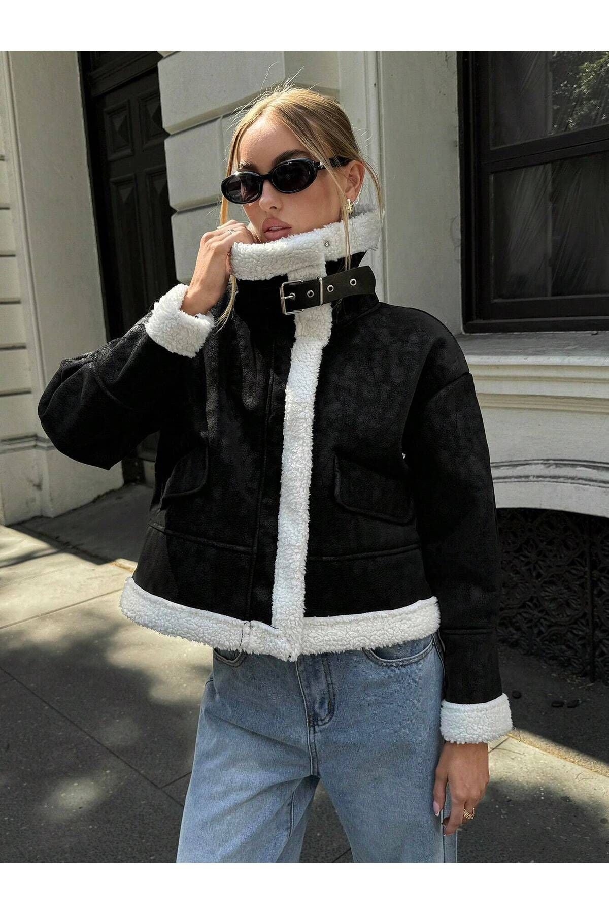 Women's collar buckle laminated short jacket 2300 60101003