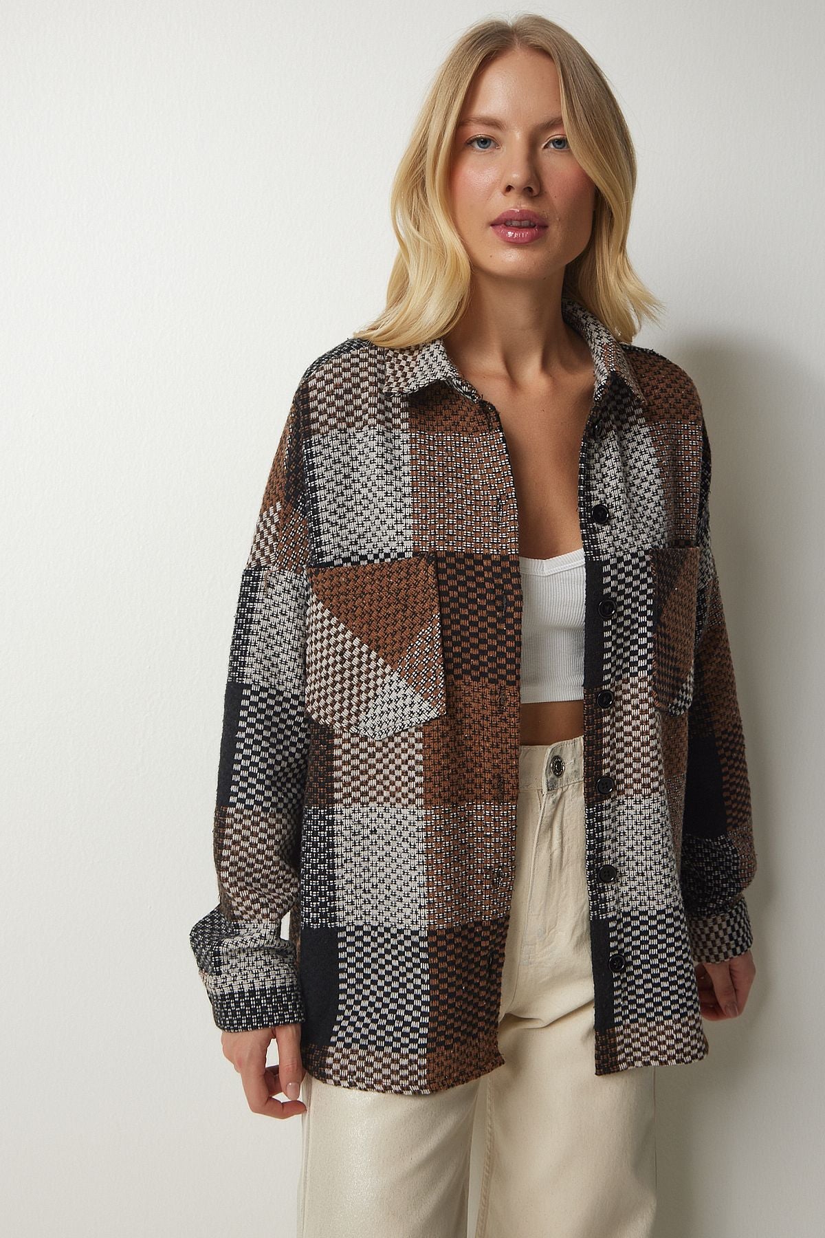Female brown ecru patterned over the stamp stamp wood shirt tu00034