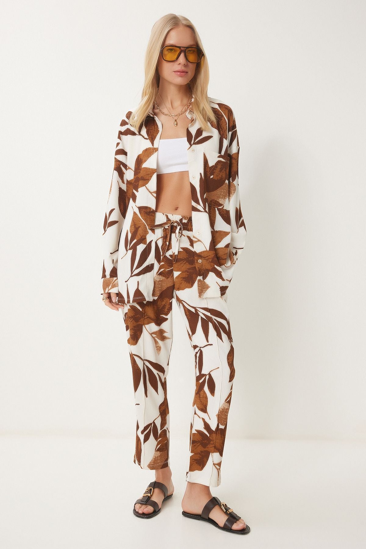 Female Brown Cream Patterned Krinkil Summer Knitting Shirt Pants Set ZH00044
