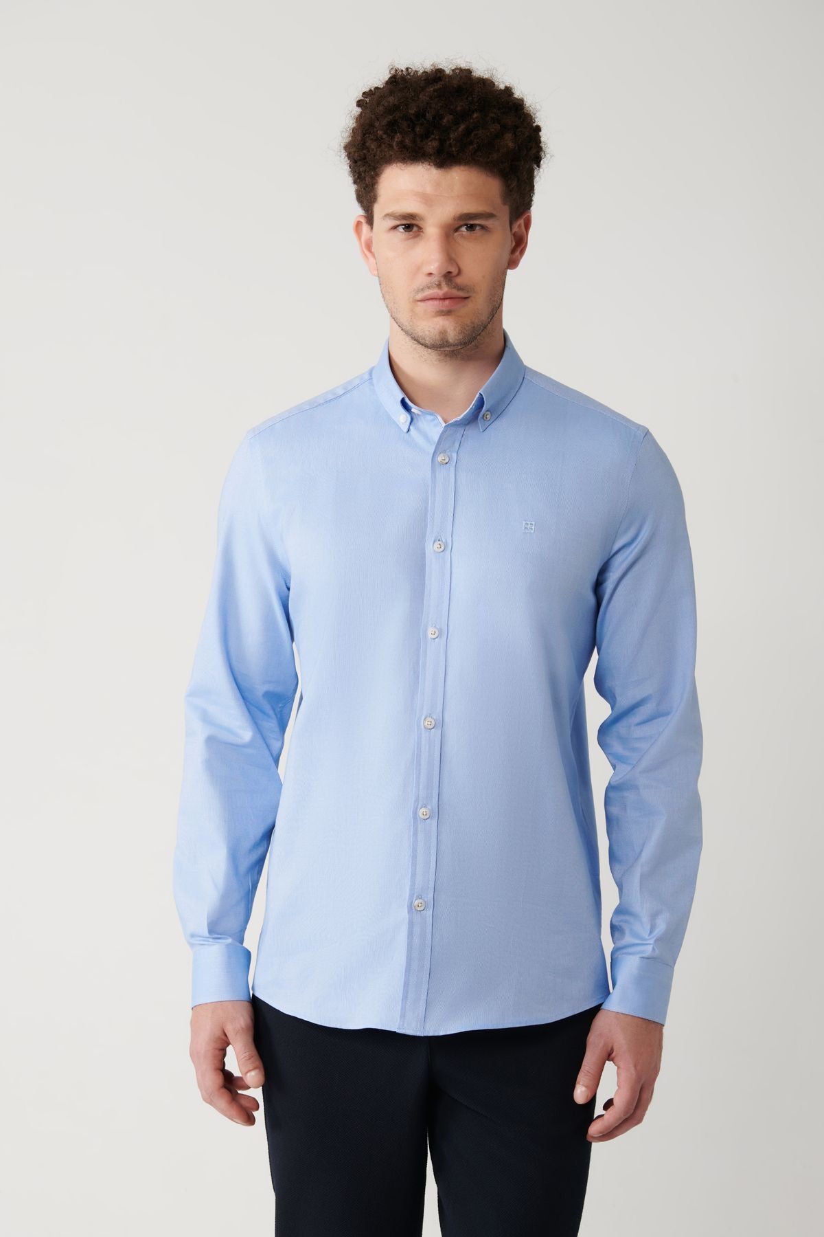Men's blue button collar 100 %cotton oxford shirt B002034
