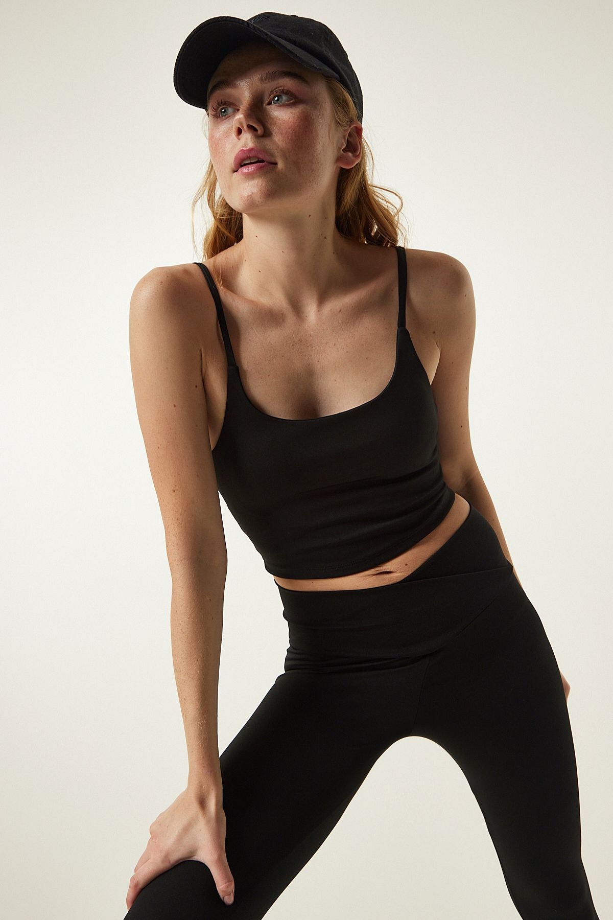 Black thin strap knitting sports bra OW00020