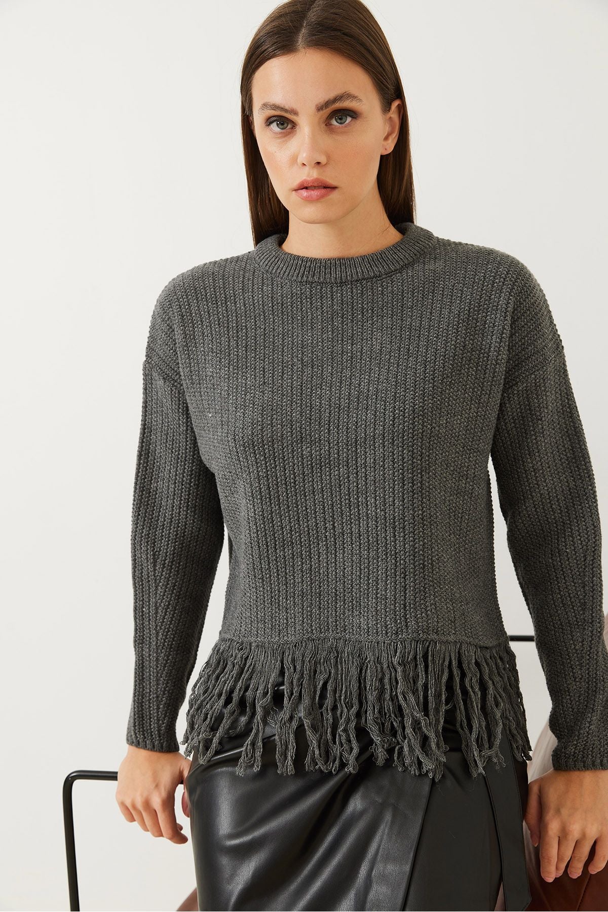WOMEN'S SPEP TYPE TASSUZED knitwear sweater