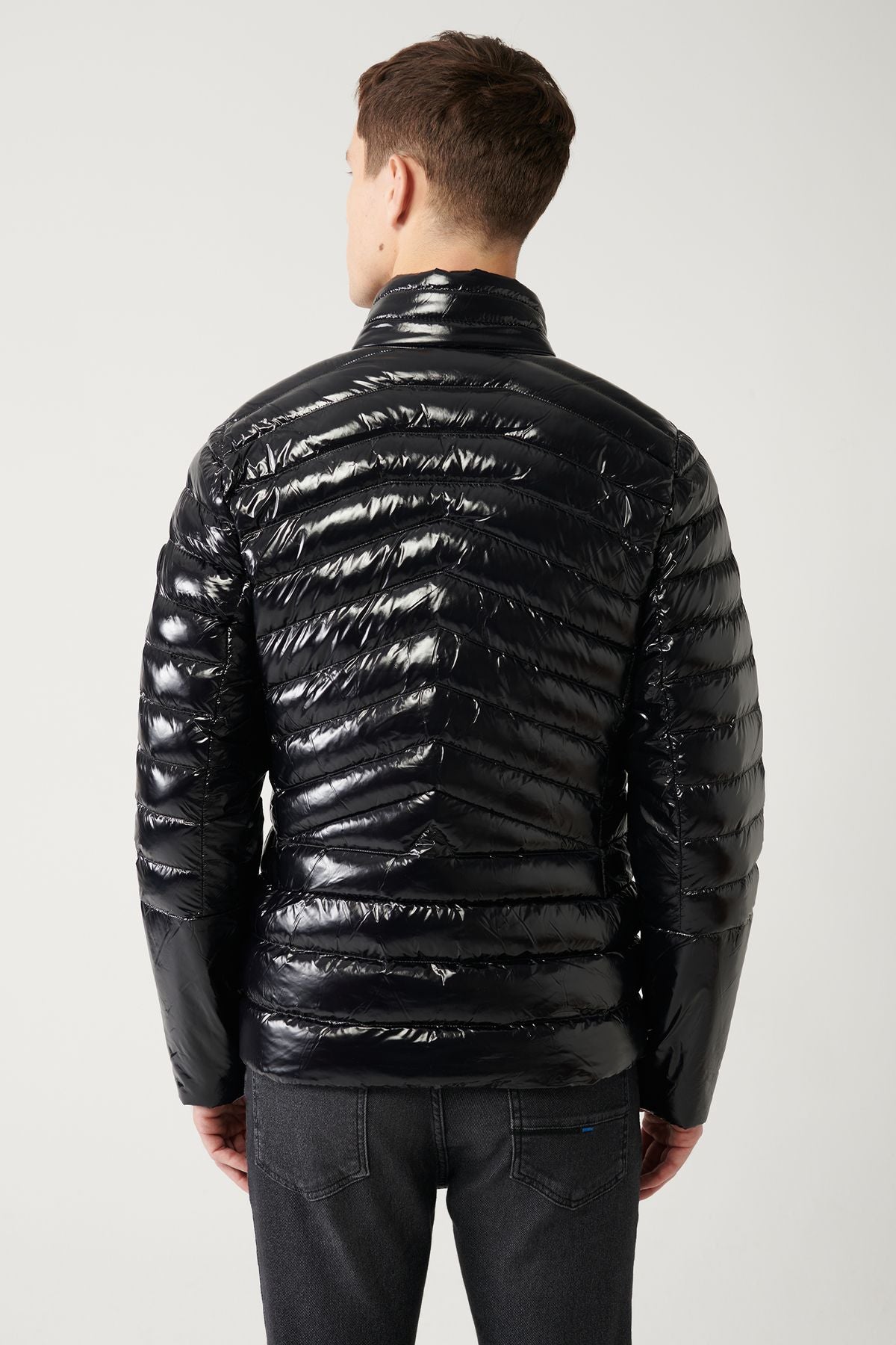 Men's black goose feather water -derived windproof fabric upright collar bright swelling coat B006015