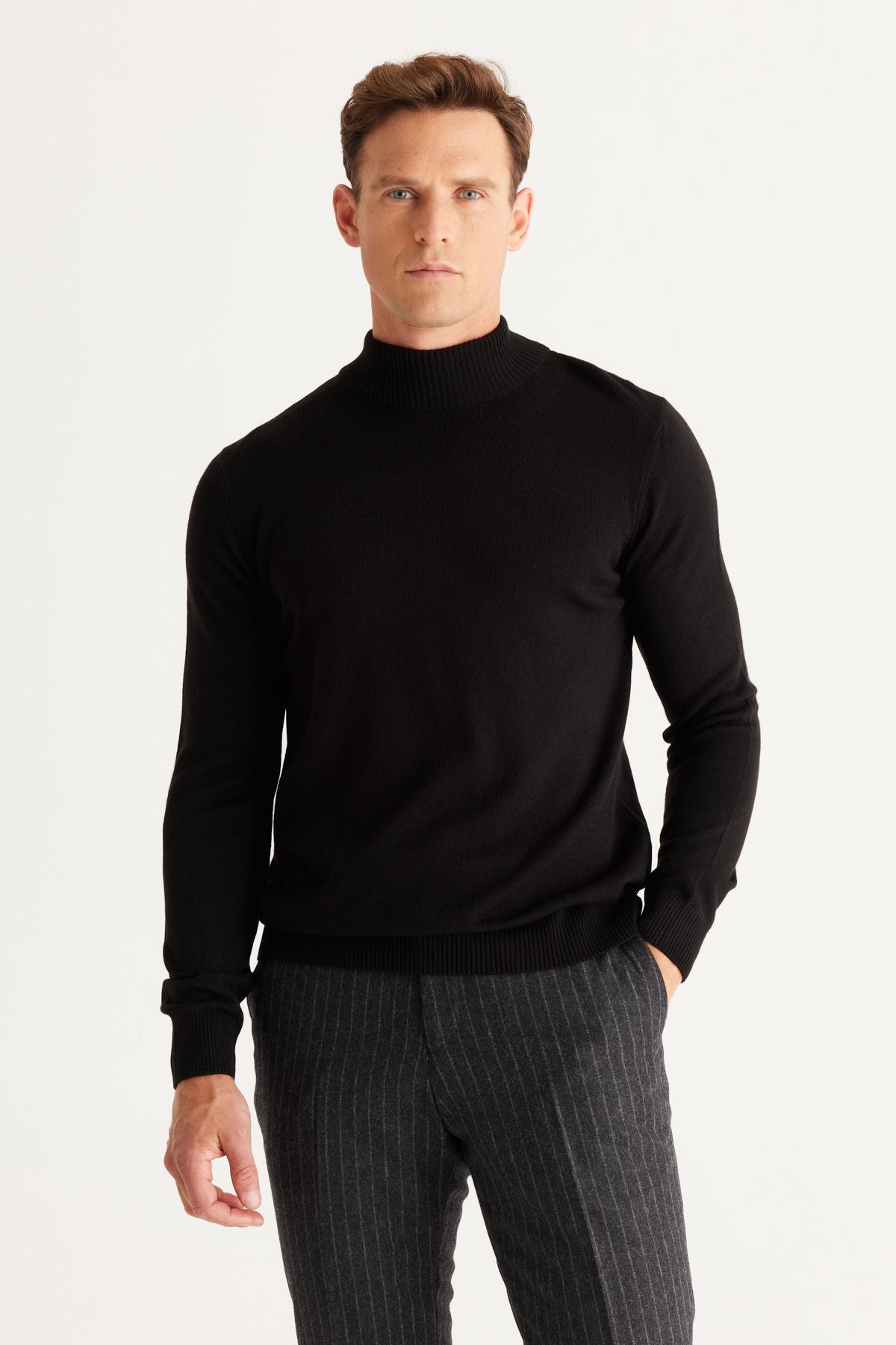 Men's black hair growth anti-pilling standard fit half fisherman collar knitwear sweater