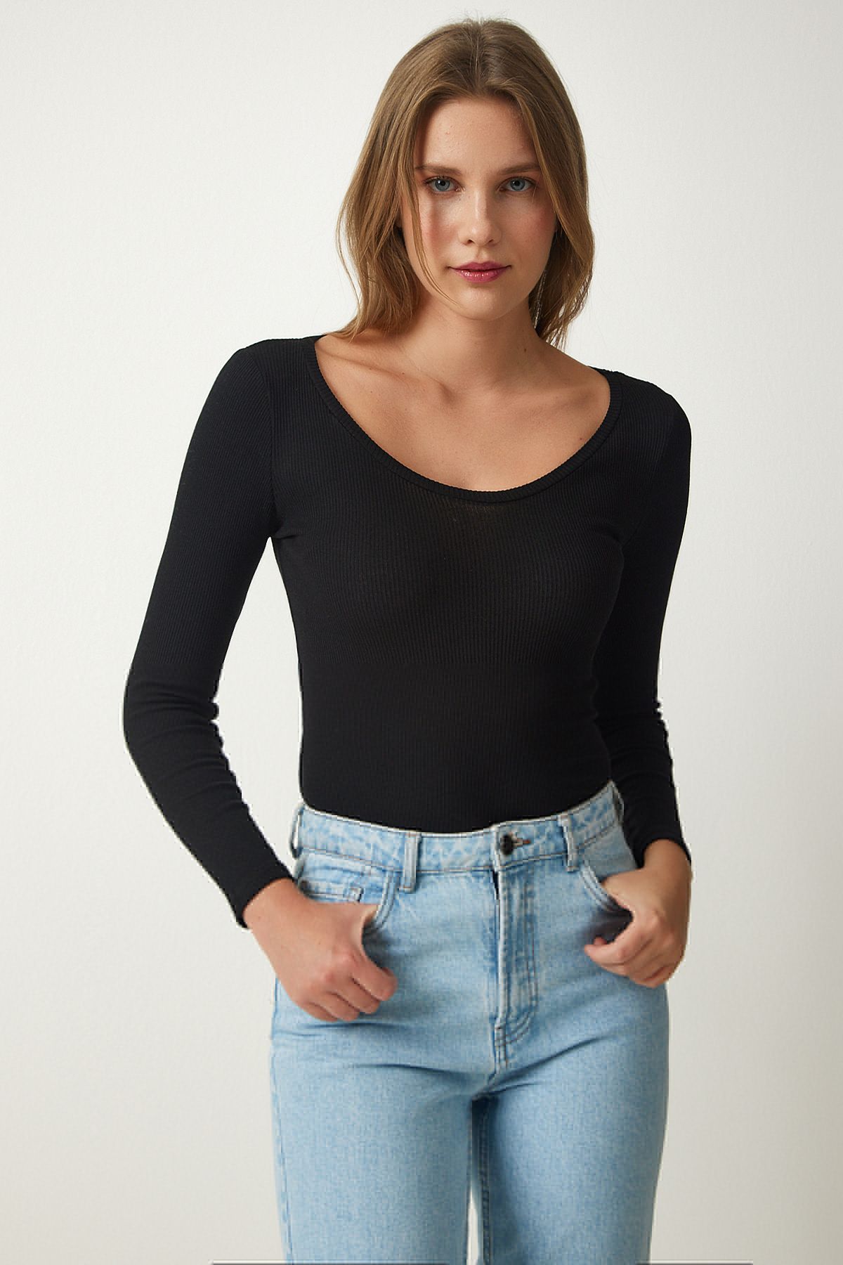 Female Black V -Neck Wick Lycra knitted blouse GT00057