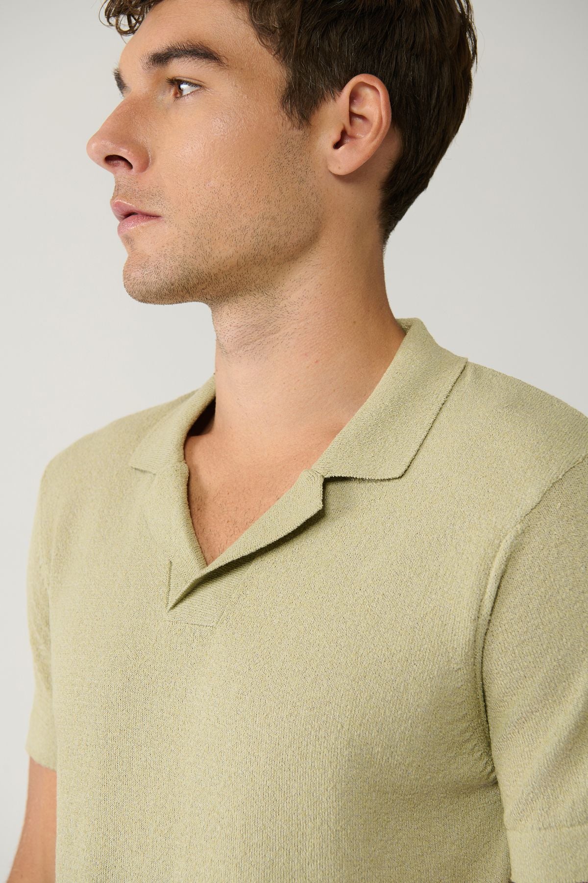 Men's Open Khaki Aum Yaka textured knitwear T-shirt A41y5066