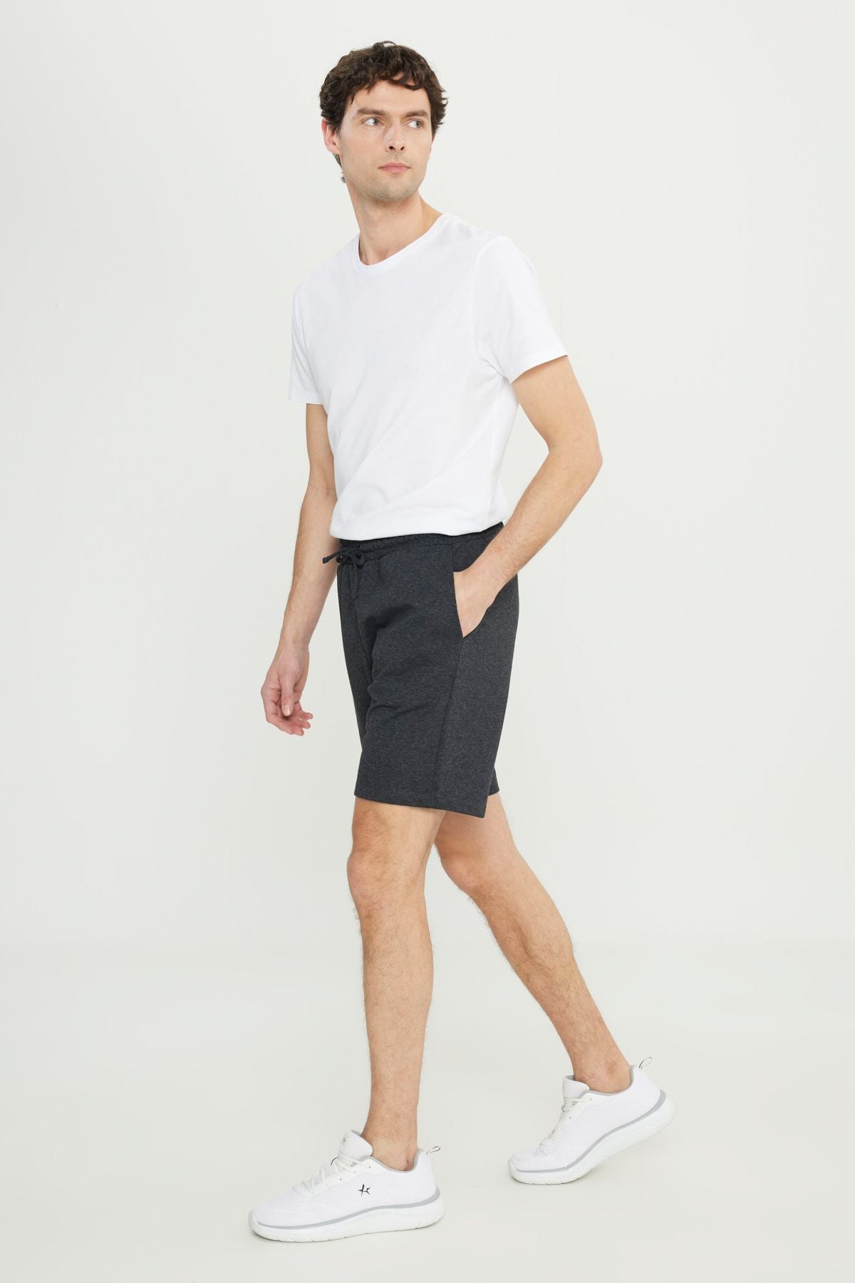Men's anthracite standard fit Normal cut 2 yarn pocket recycle cotton knitted shorts