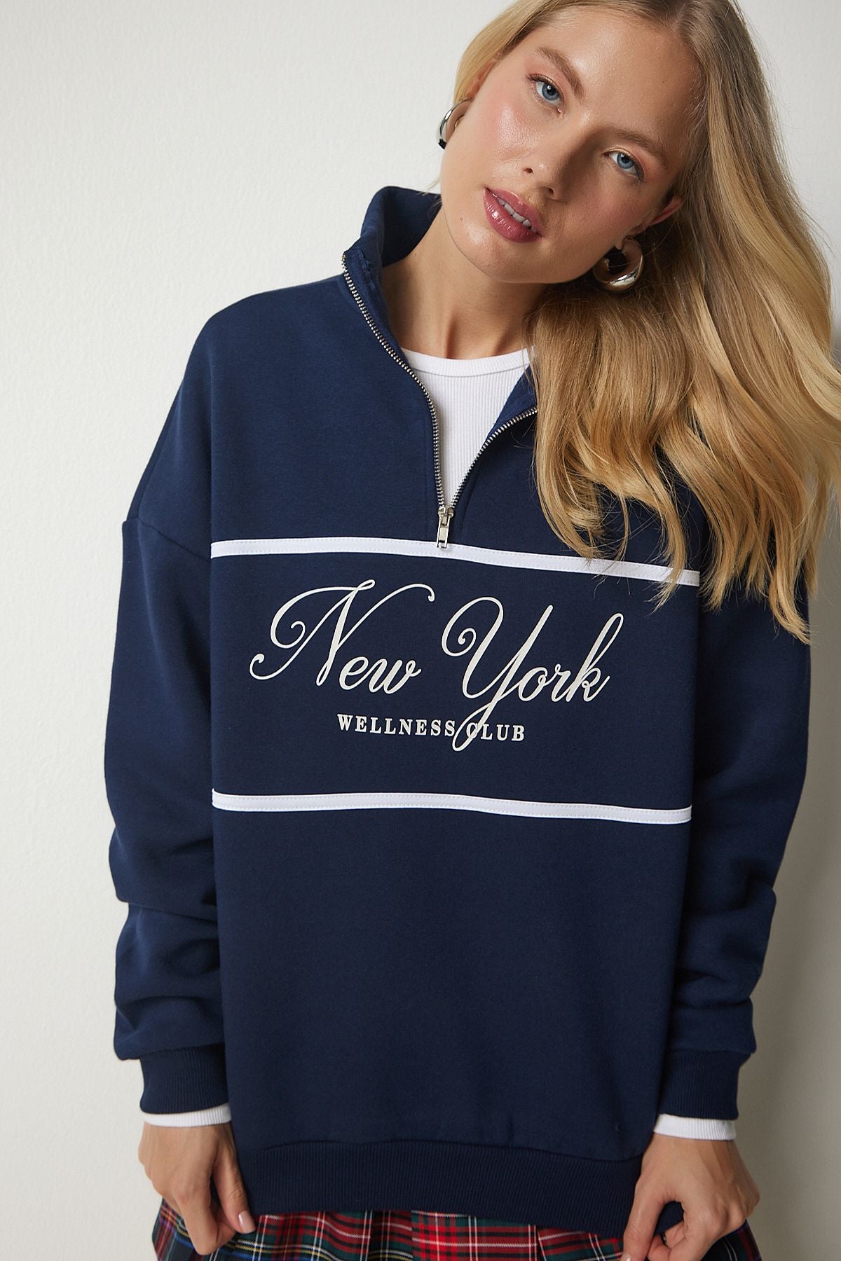 Women's Navy Blue Zippered Sweatshirt UB00168