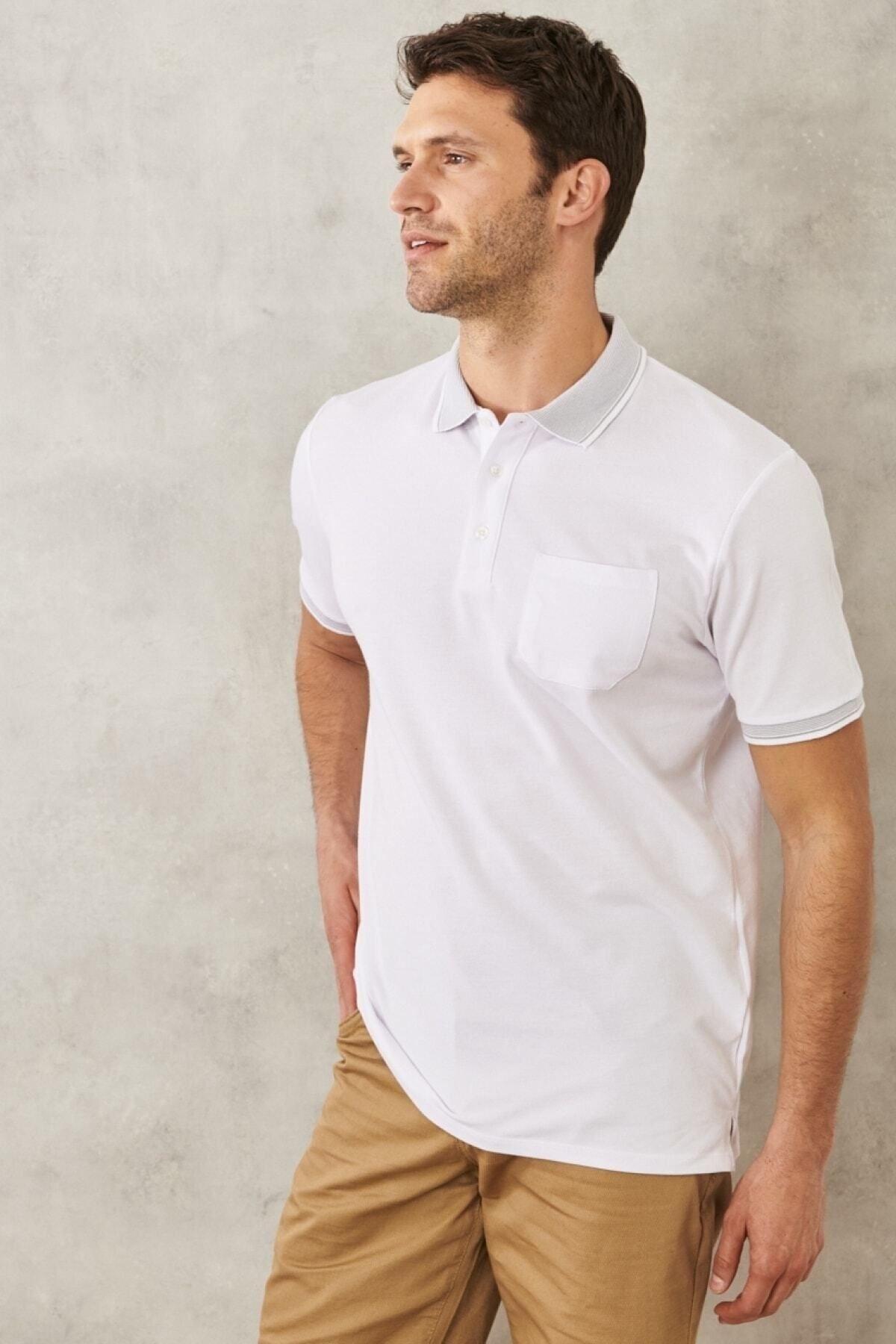 Men -Plugging Cotton Fabric Regular Fit Casual Cut White Curlled Polo Yaka Pocket T -shirt