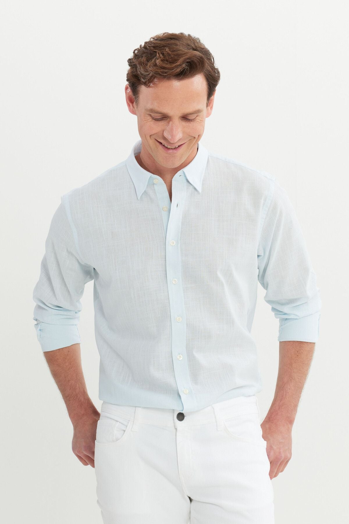 Men's Light Blue Comfort Fit comfortable cut hidden button collar 100 %cotton pennant shirt