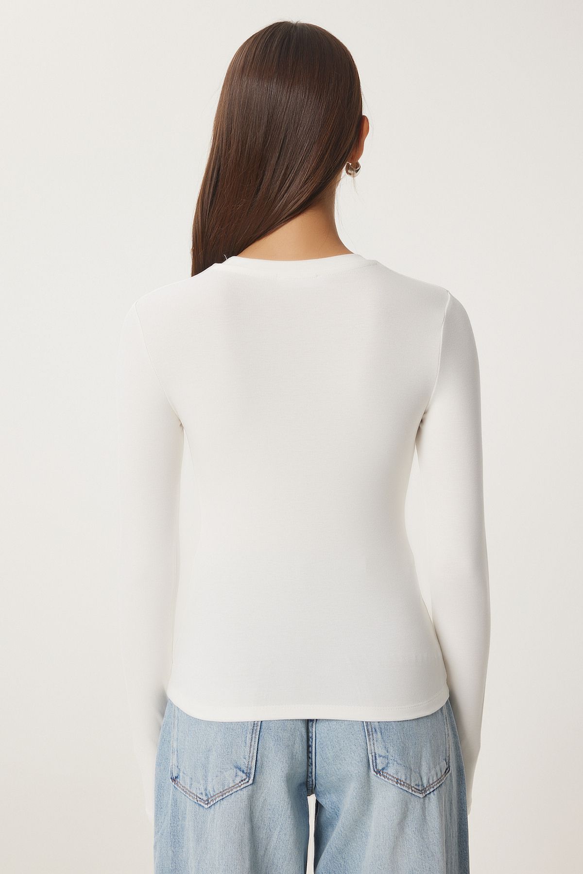 Female Ecru Bicycle Basic Knitting Blouse CR00439