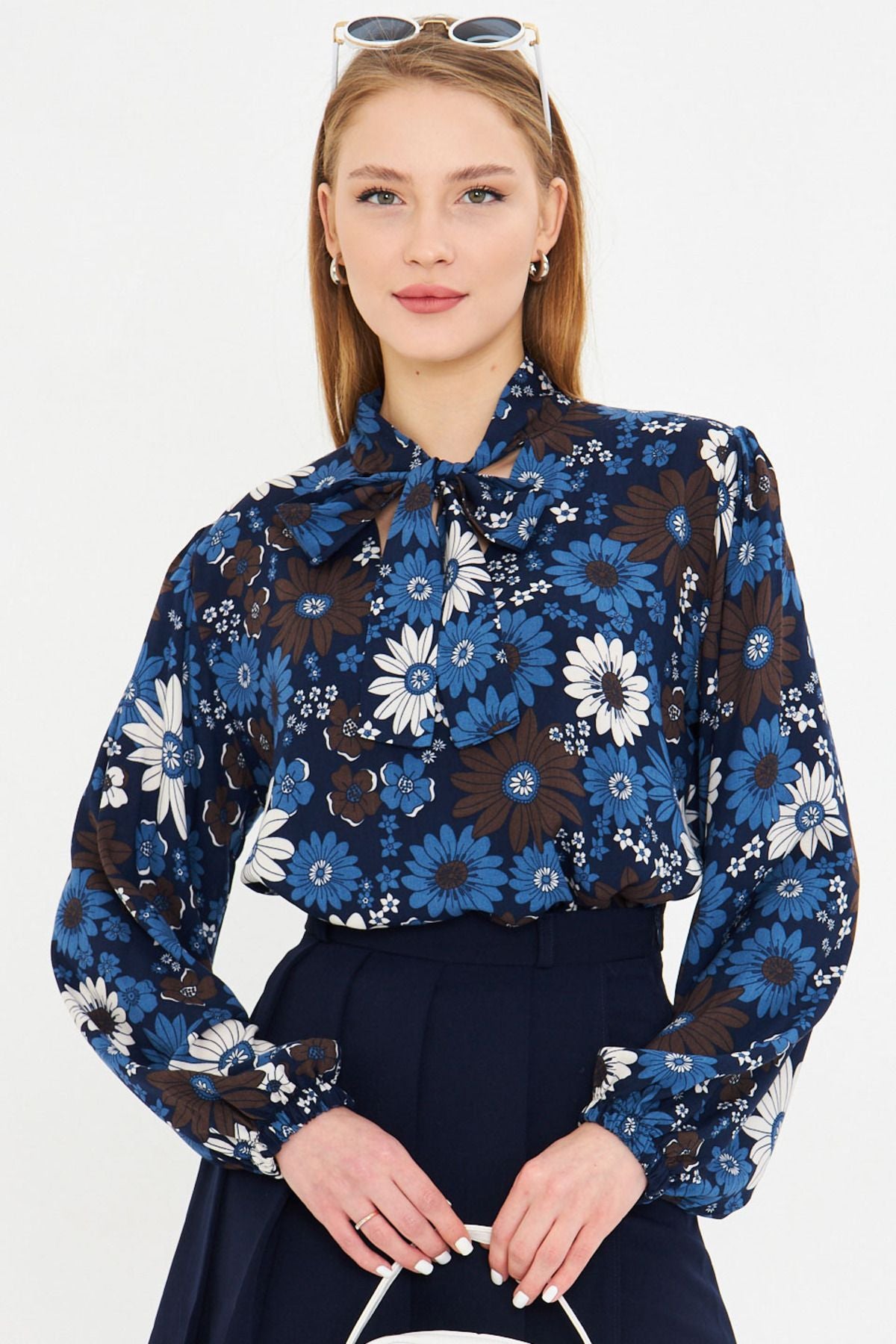 Female Blue Side Tinden Lay Tire Blouse ARM-25K001096