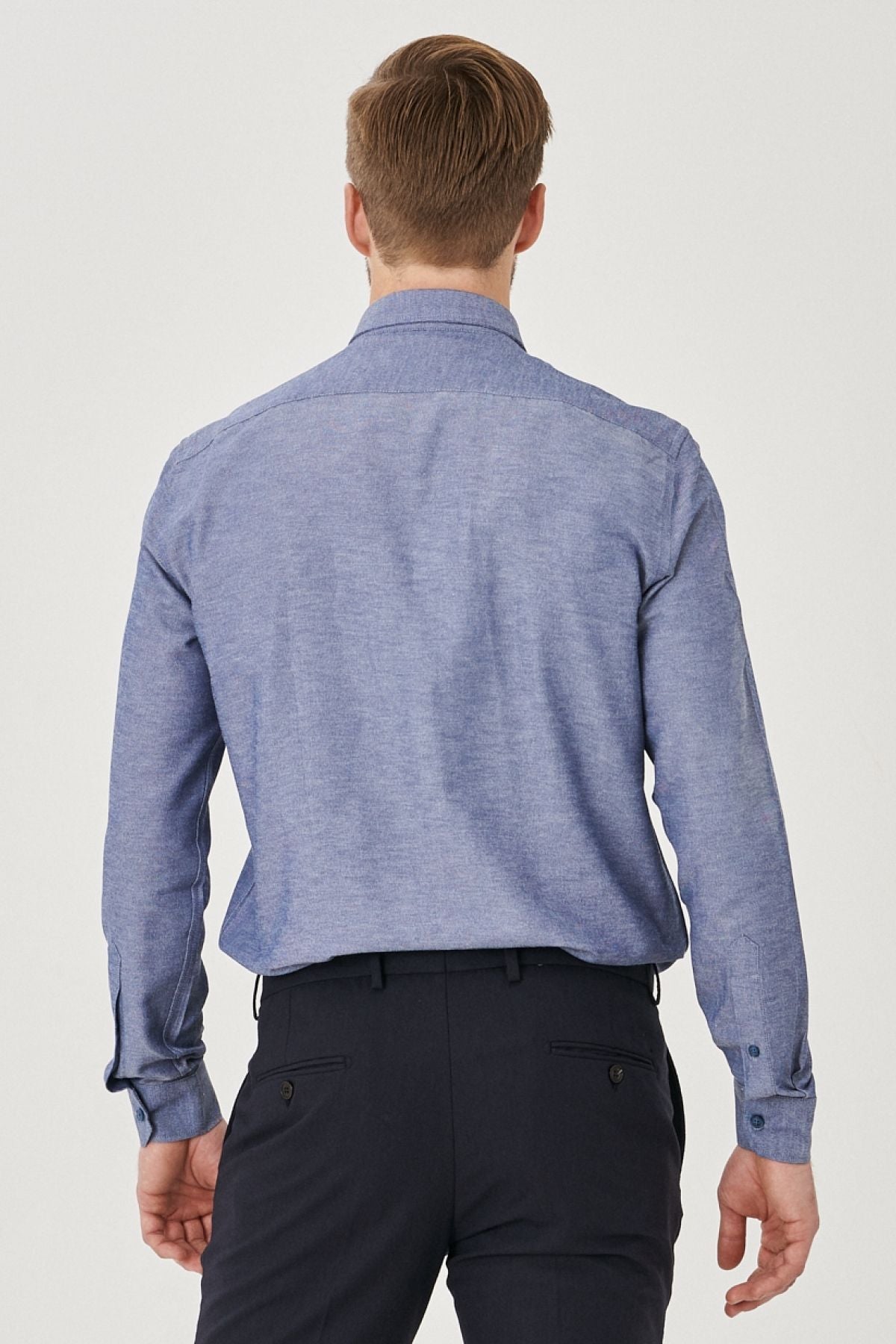 Men's navy blue slim fit narrow cut cotton hidden buttoned collar long sleeve oxford shirt