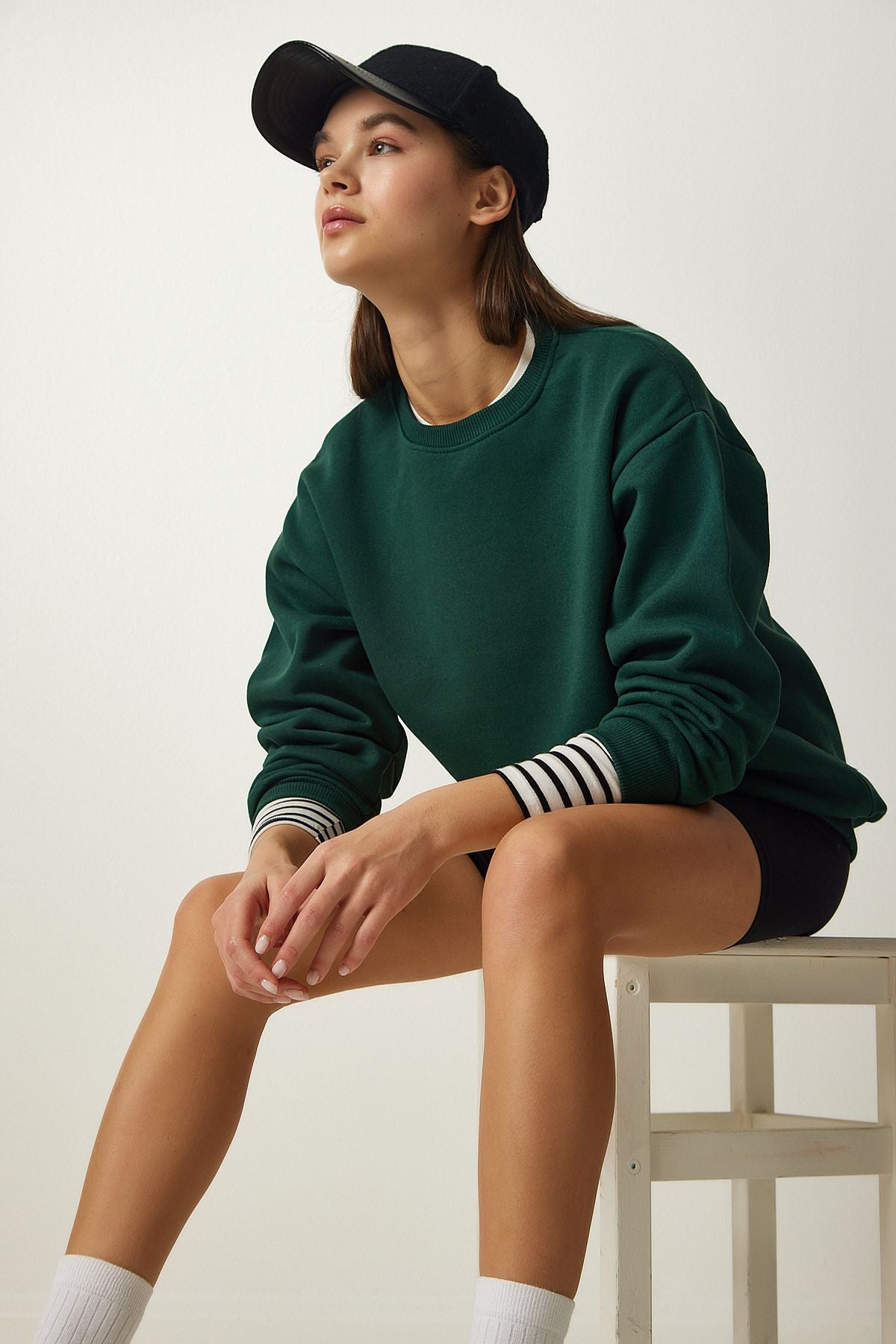 Female Emerald Green Basic Sweatshirt OW00001
