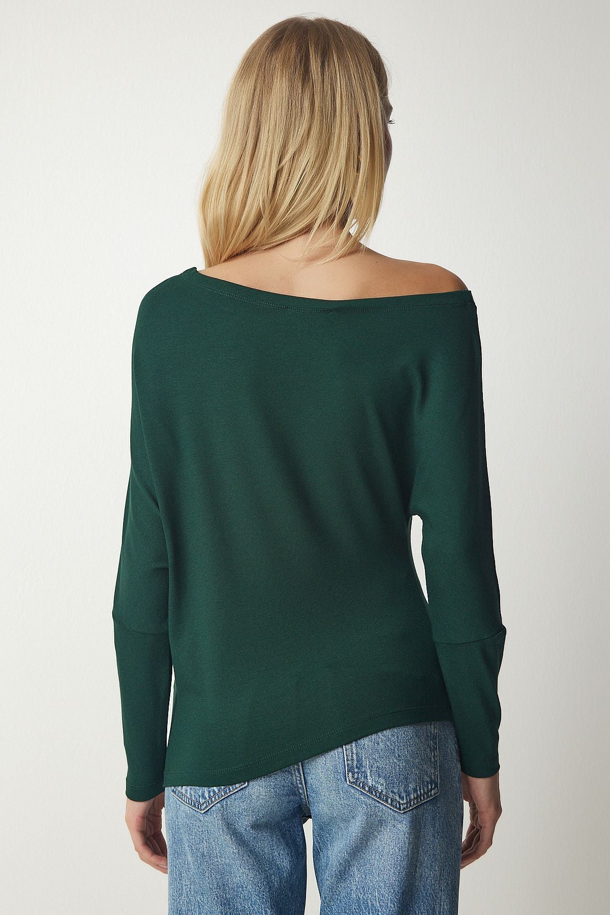 Female emerald green boat collar knitwear blouse UB00151